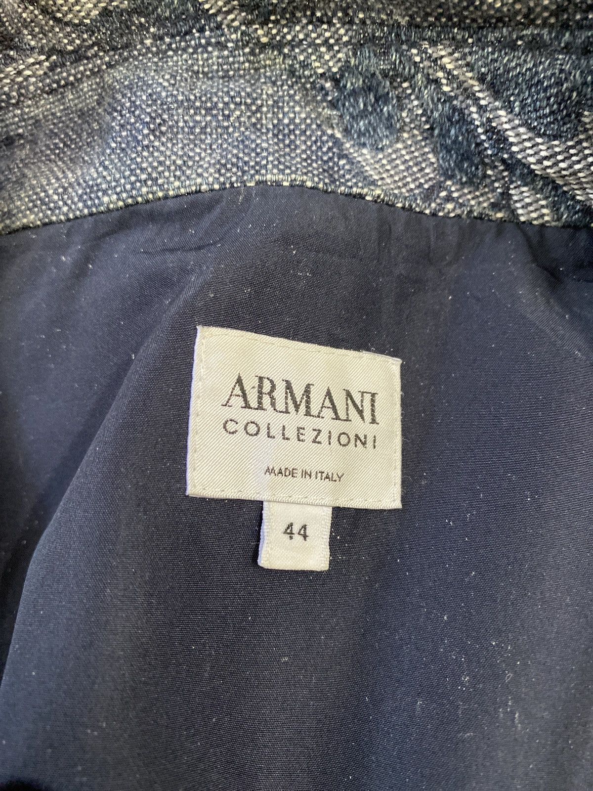Armani × Designer ARMANI ITALY COLLECTION LABOUR FLORAL EMBROIDERED JACKET Size US S / EU 44-46 / 1 - 4 Thumbnail