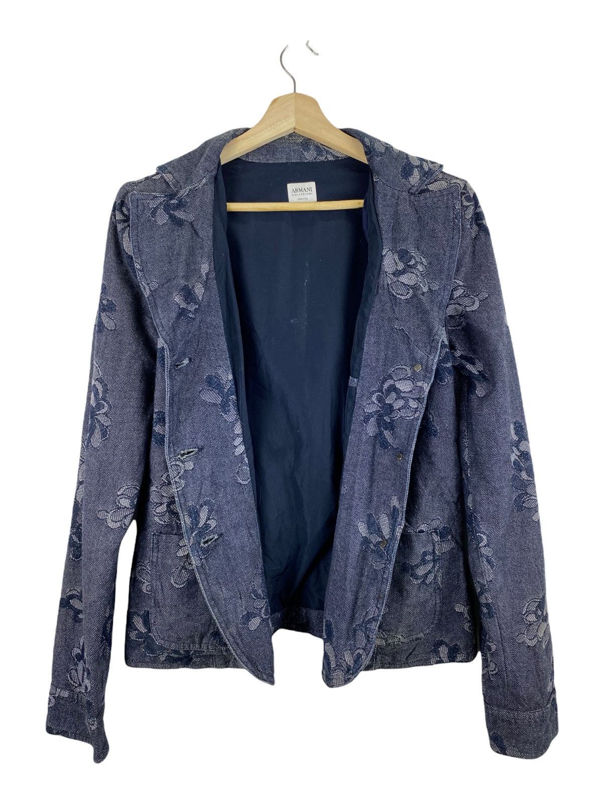Armani × Designer ARMANI ITALY COLLECTION LABOUR FLORAL EMBROIDERED JACKET Size US S / EU 44-46 / 1 - 3 Thumbnail