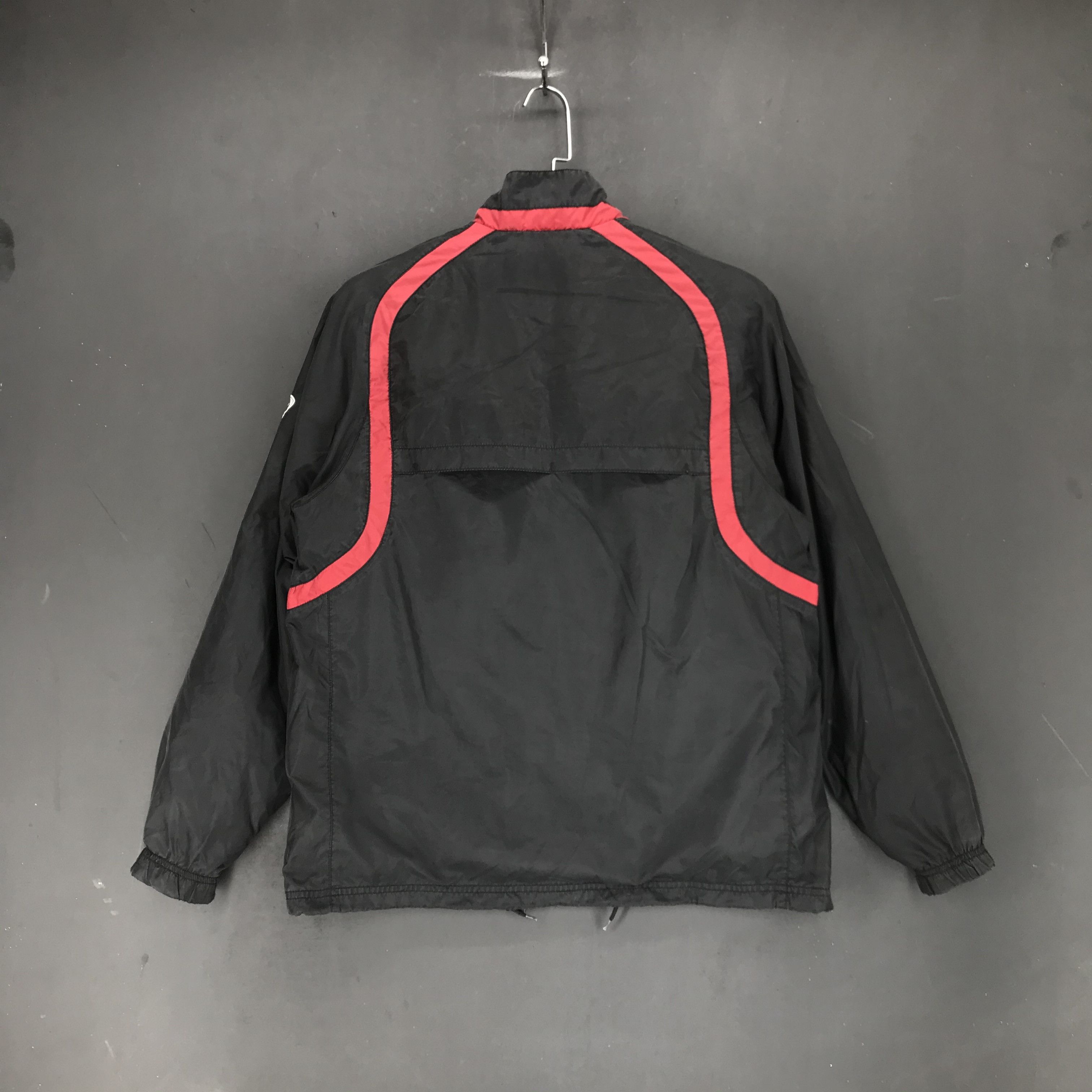 Nike Nike Windbreaker / Light Jacket #2103-79 Size US M / EU 48-50 / 2 - 10 Thumbnail