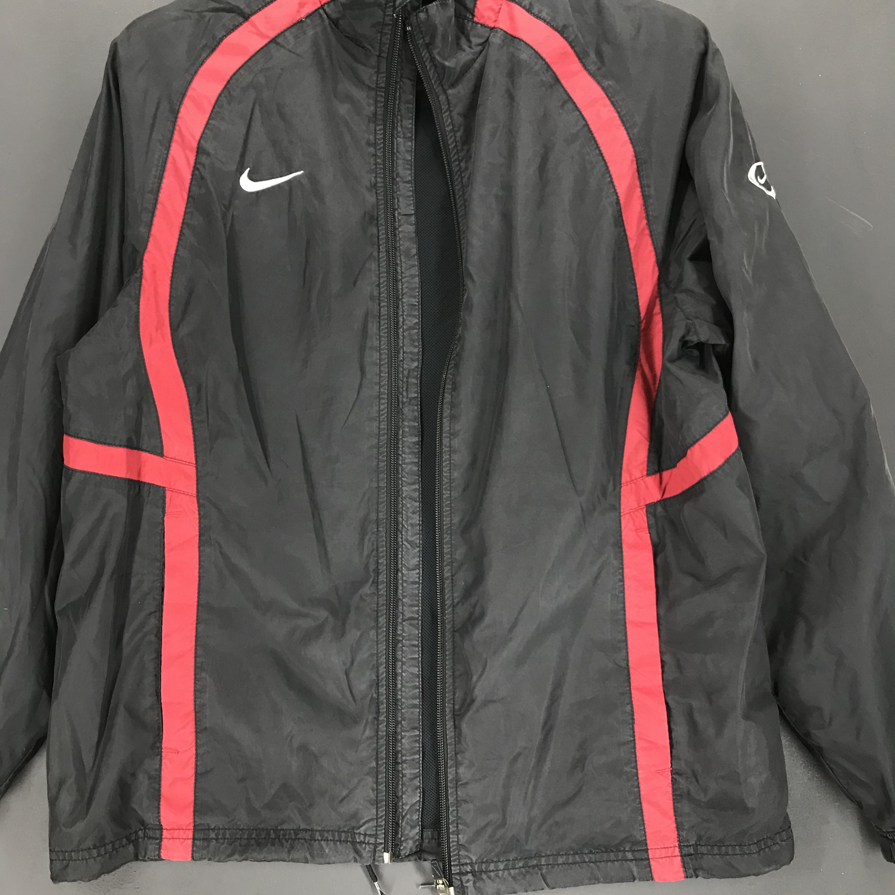 Nike Nike Windbreaker / Light Jacket #2103-79 Size US M / EU 48-50 / 2 - 7 Thumbnail