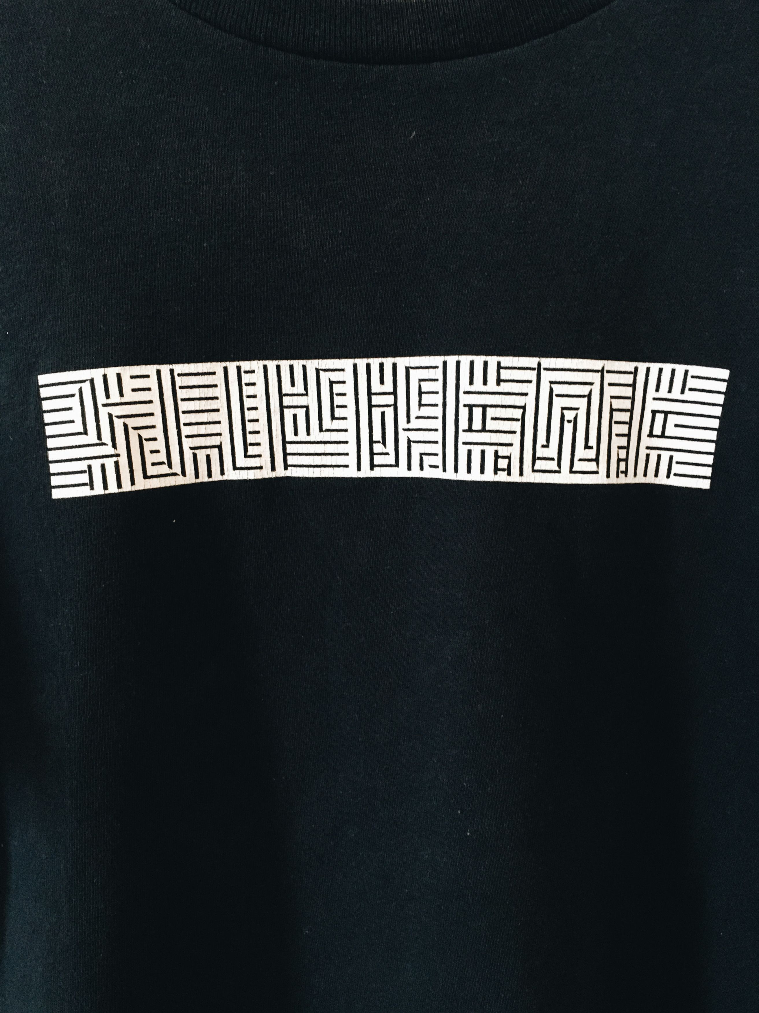 Supreme Supreme Optical Illusion Box Logo Tee Navy Size US M / EU 48-50 / 2 - 2 Thumbnail