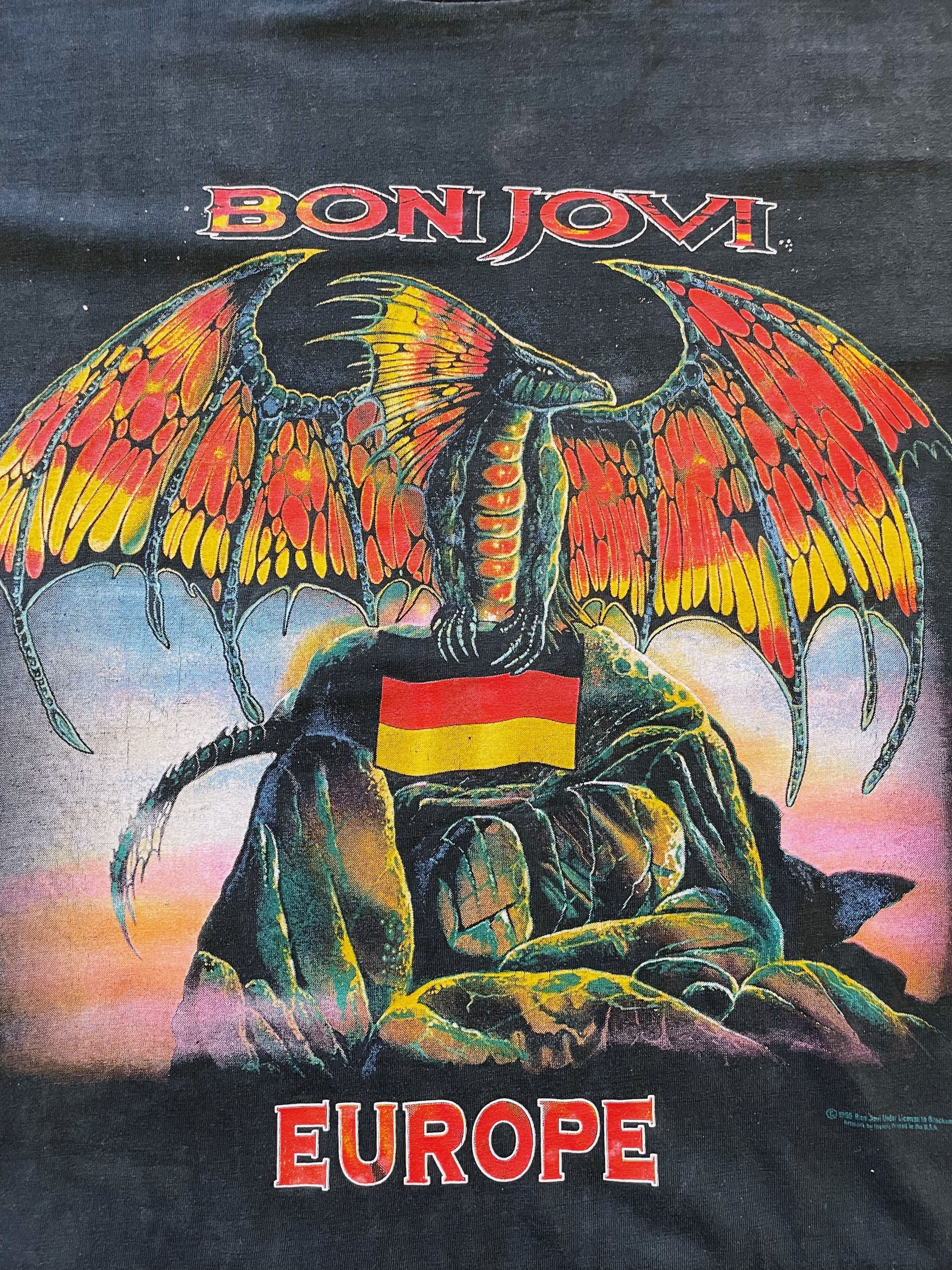 Band Tees Vintage 1995 Bon Jovi Europe Tour Germany Dragon T-shirt Size US L / EU 52-54 / 3 - 3 Thumbnail