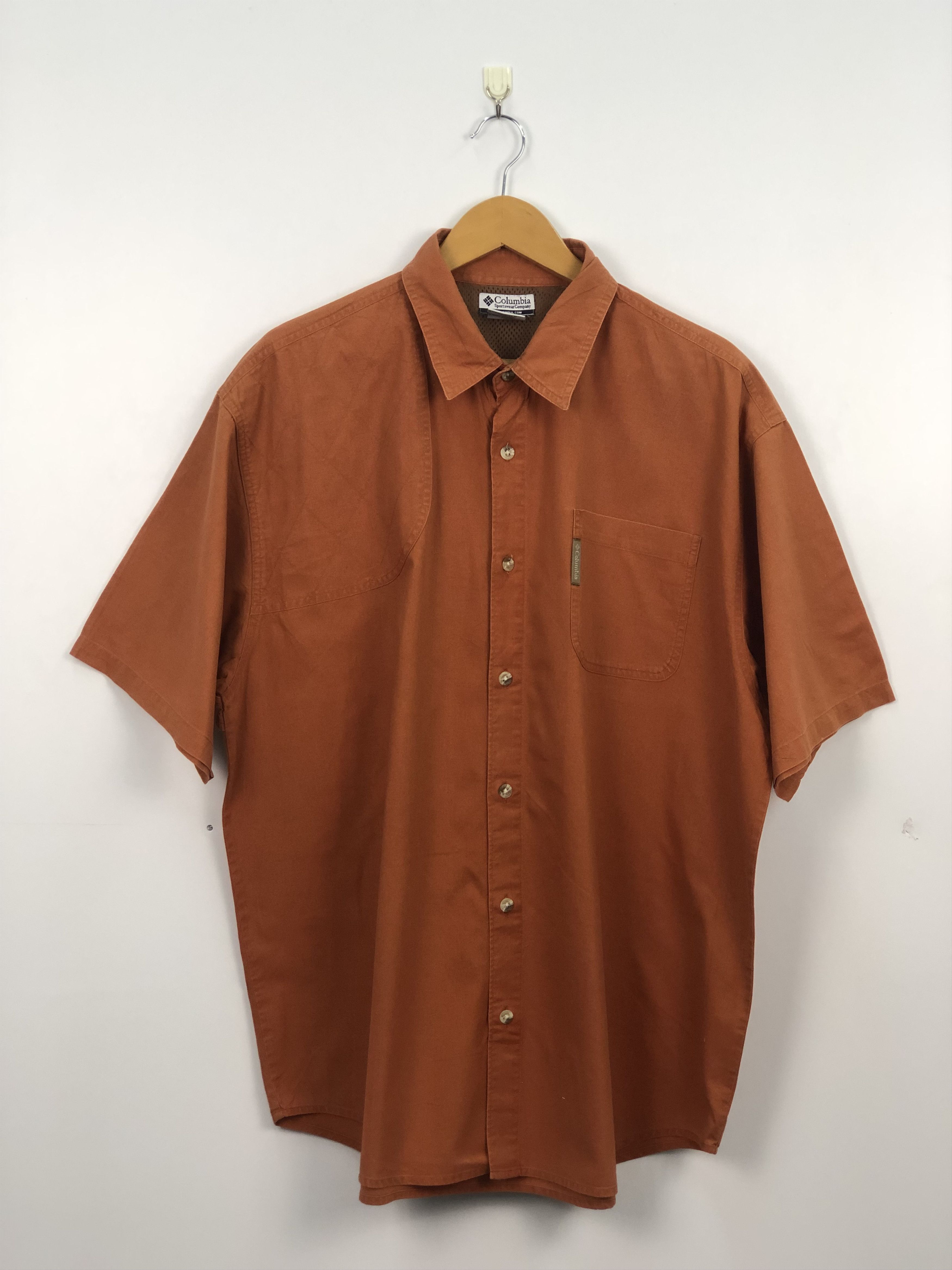 Columbia × Vintage Vintage Columbia Button Up Short Sleeve Shirt J0277 Size US L / EU 52-54 / 3 - 1 Thumbnail