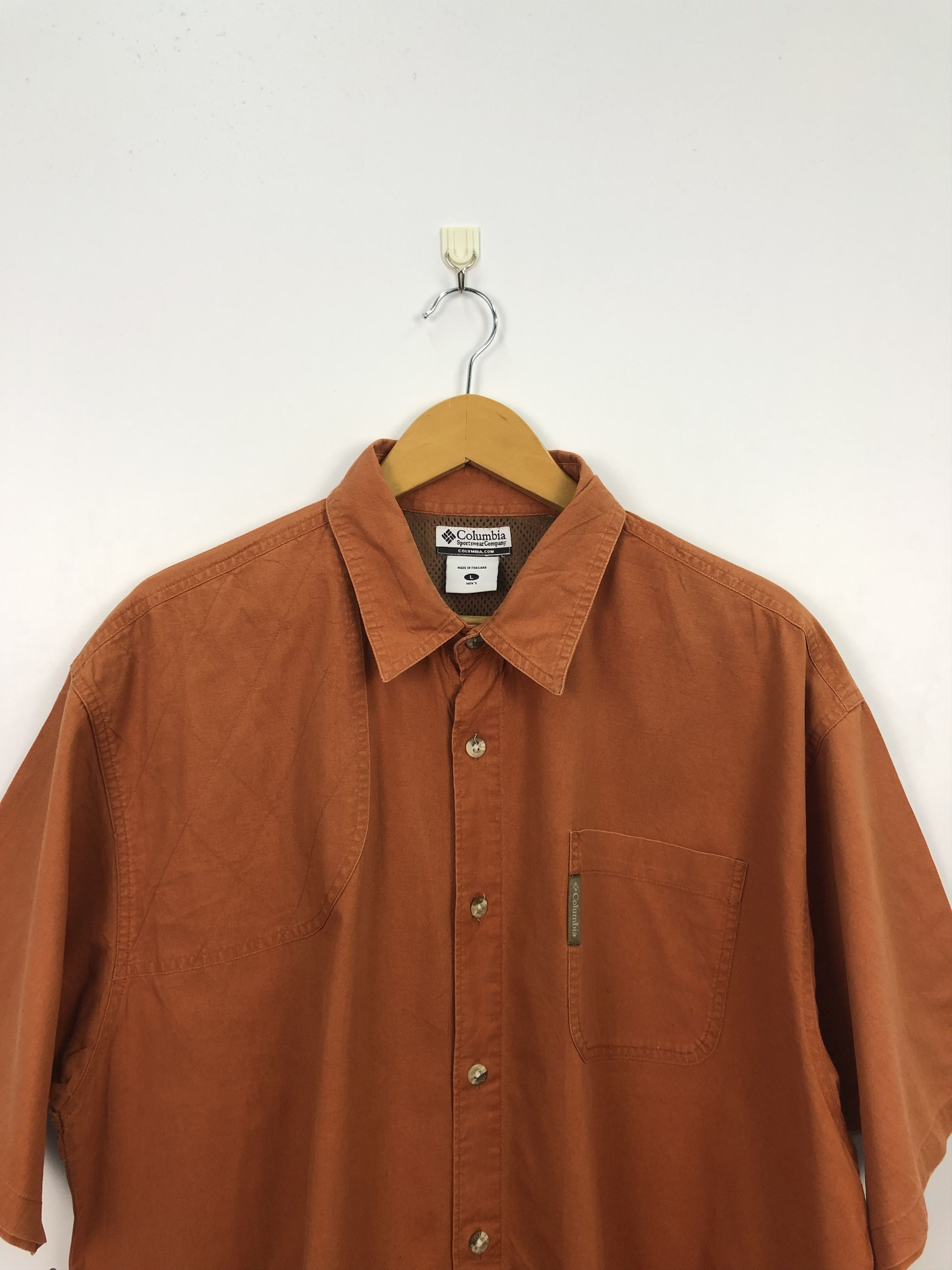 Columbia × Vintage Vintage Columbia Button Up Short Sleeve Shirt J0277 Size US L / EU 52-54 / 3 - 3 Thumbnail