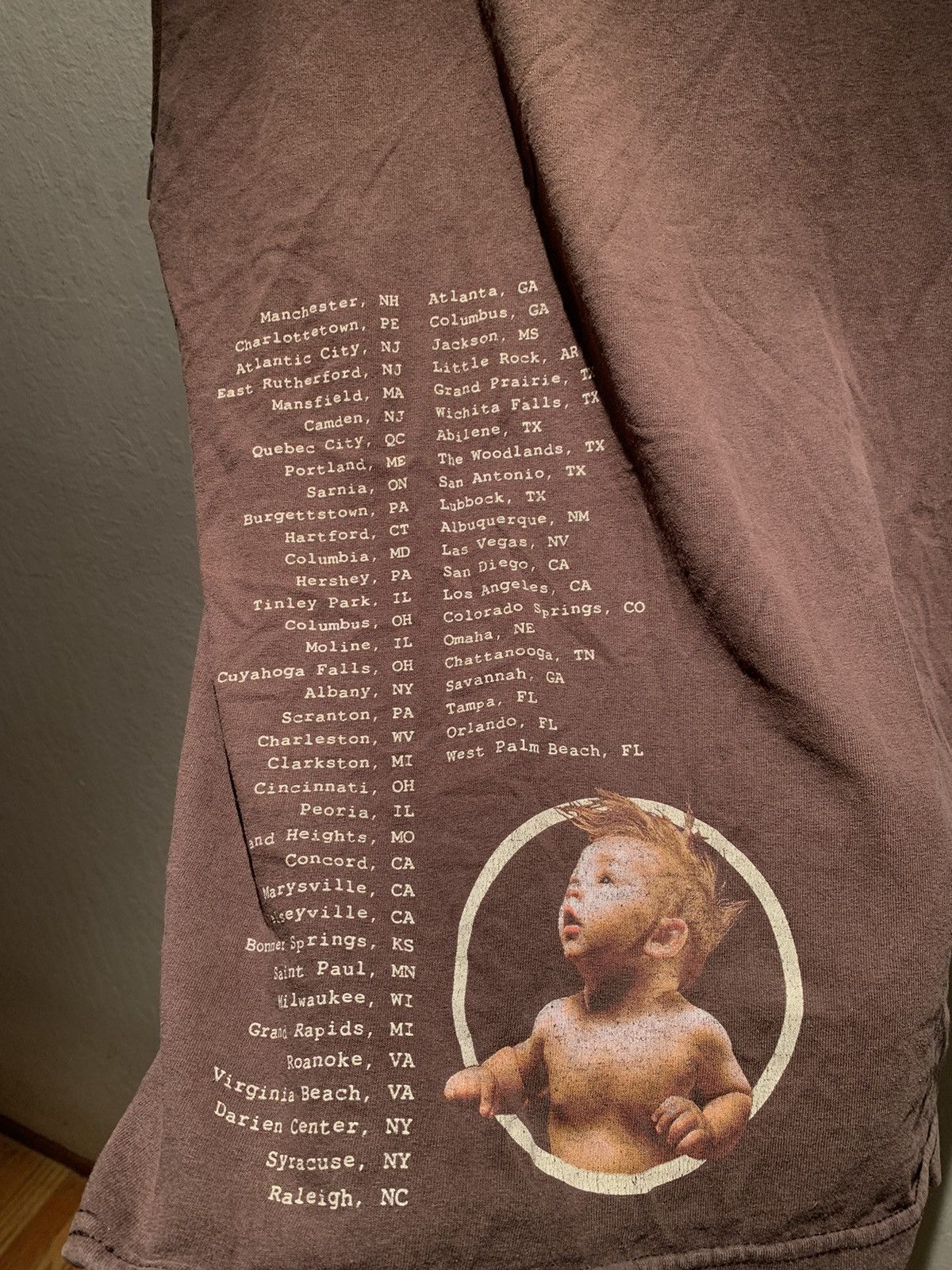 Band Tees *RARE* Vintage 2005 3 Doors Down Seventeen Days Tour T-Shirt Size US XL / EU 56 / 4 - 4 Thumbnail