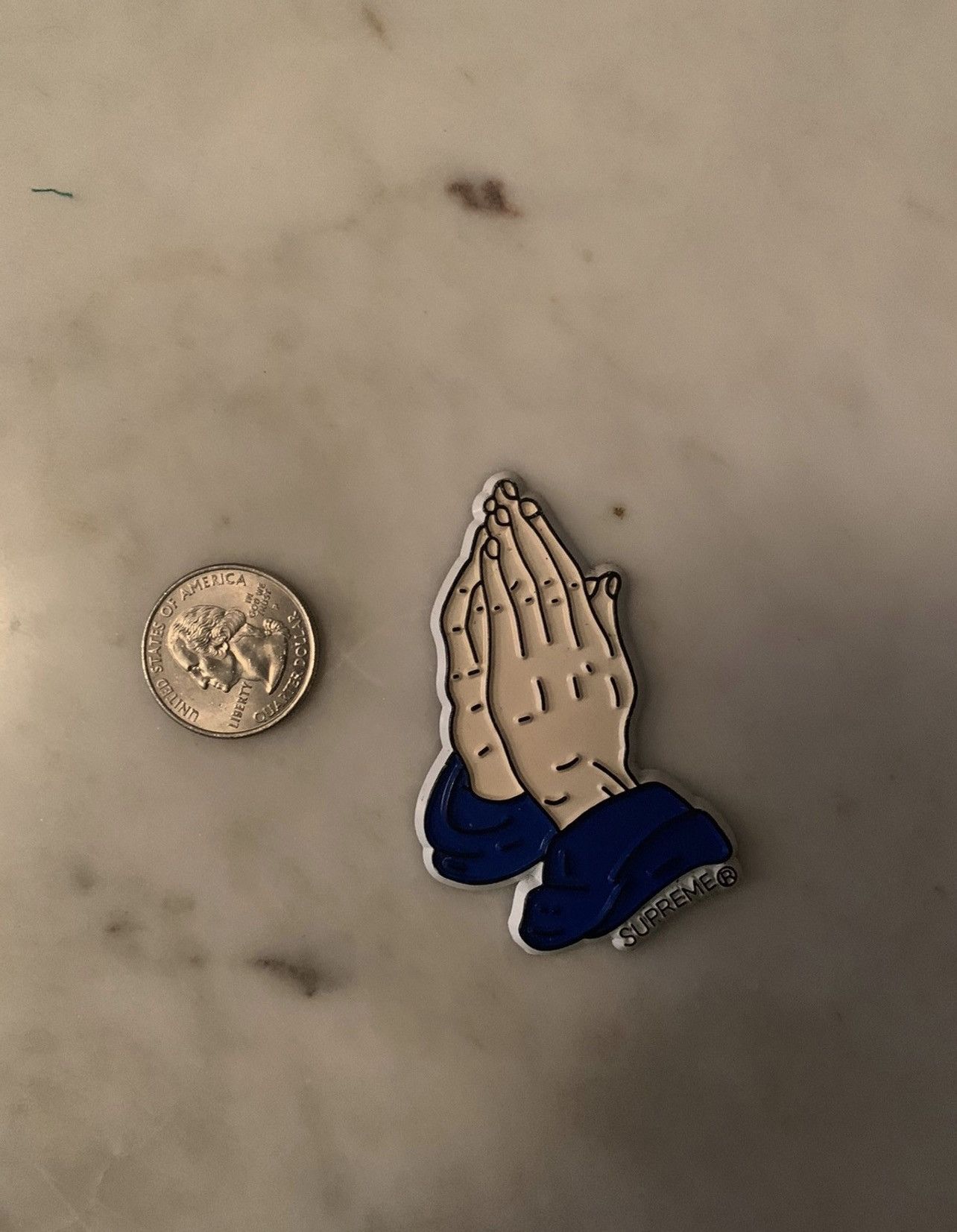 Supreme Supreme Praying Hands Magnet Size ONE SIZE - 2 Thumbnail