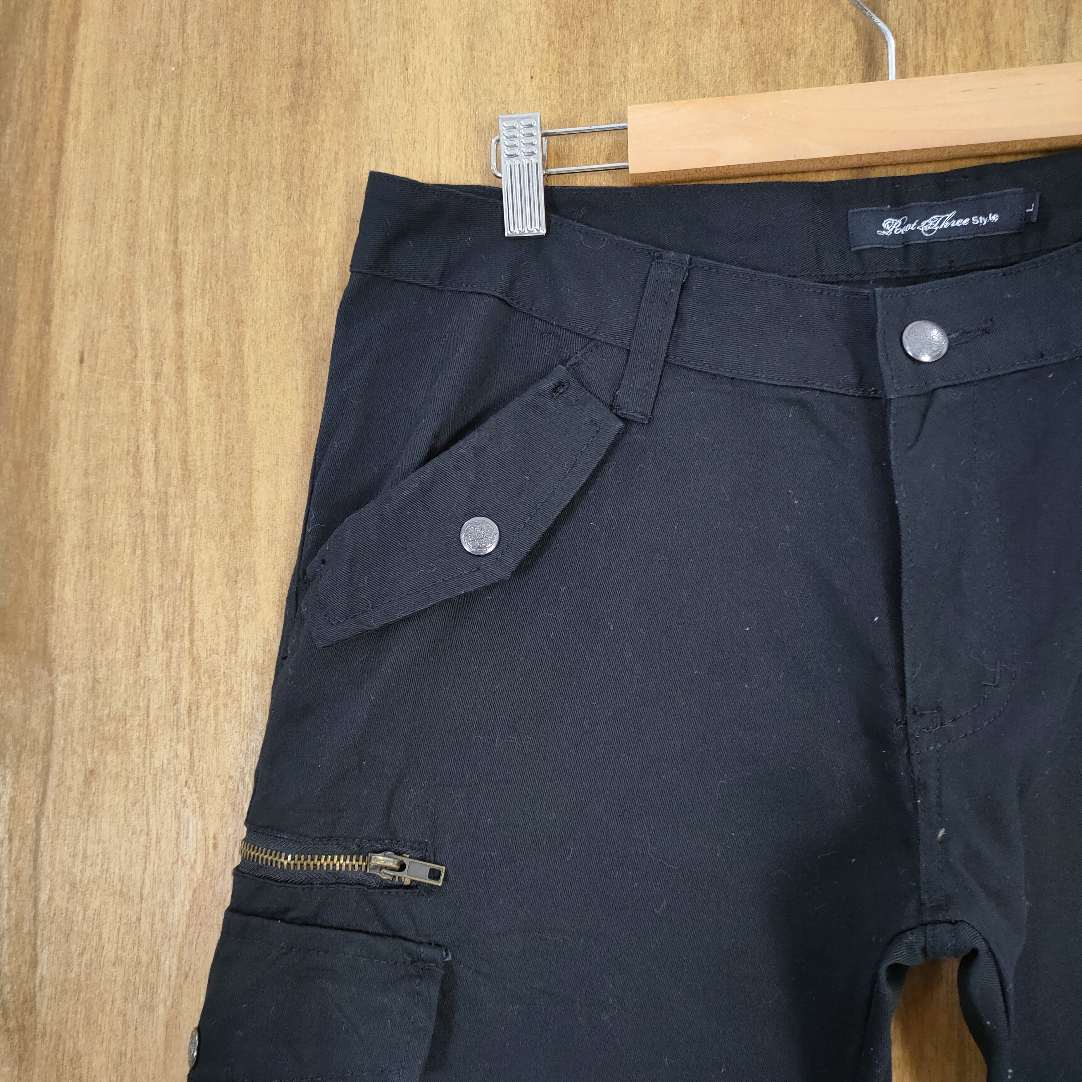 Roots VINTAGE ROOT THREE BLACK BOOTCUT FLARED CARGO PANTS Size US 34 / EU 50 - 5 Thumbnail