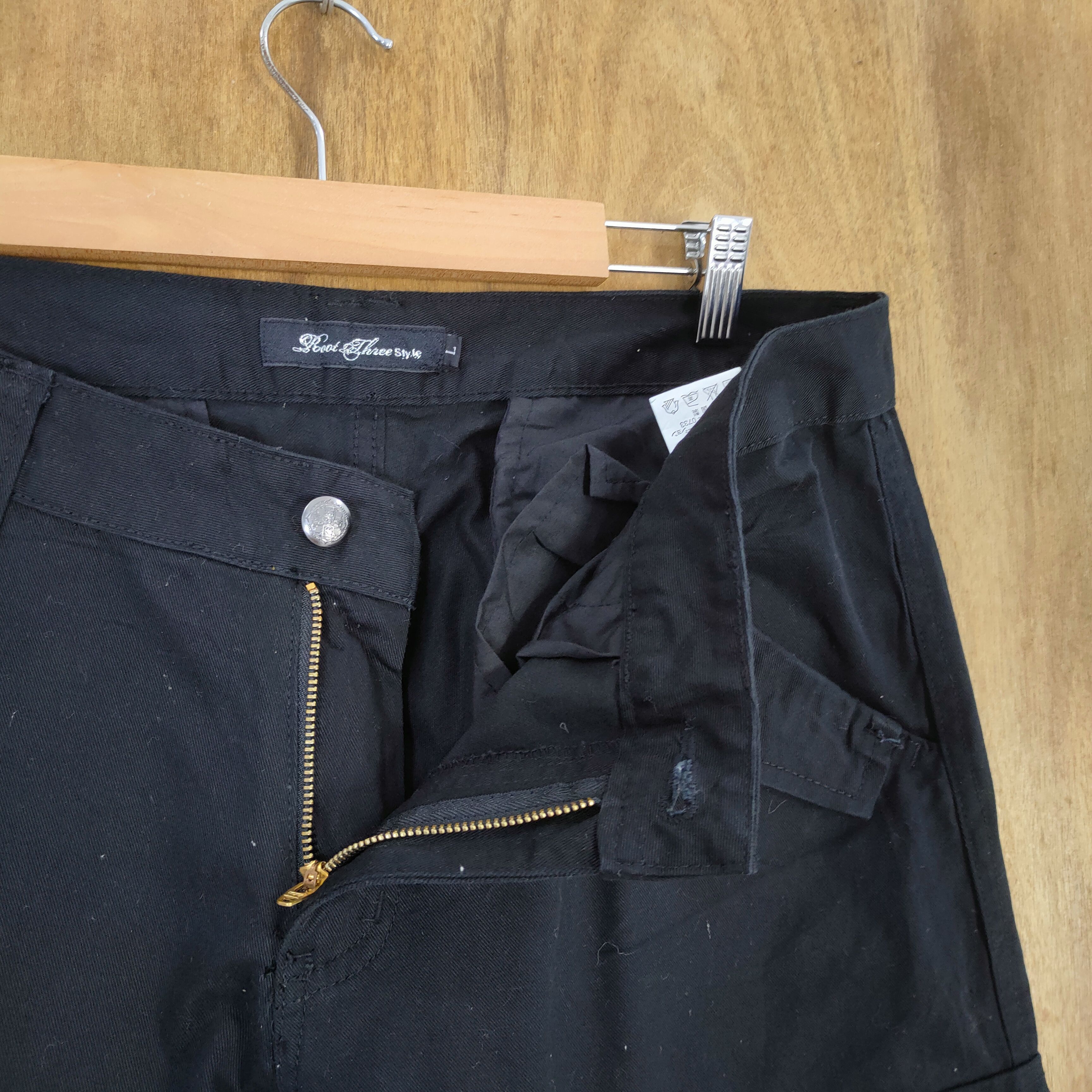Roots VINTAGE ROOT THREE BLACK BOOTCUT FLARED CARGO PANTS Size US 34 / EU 50 - 2 Thumbnail