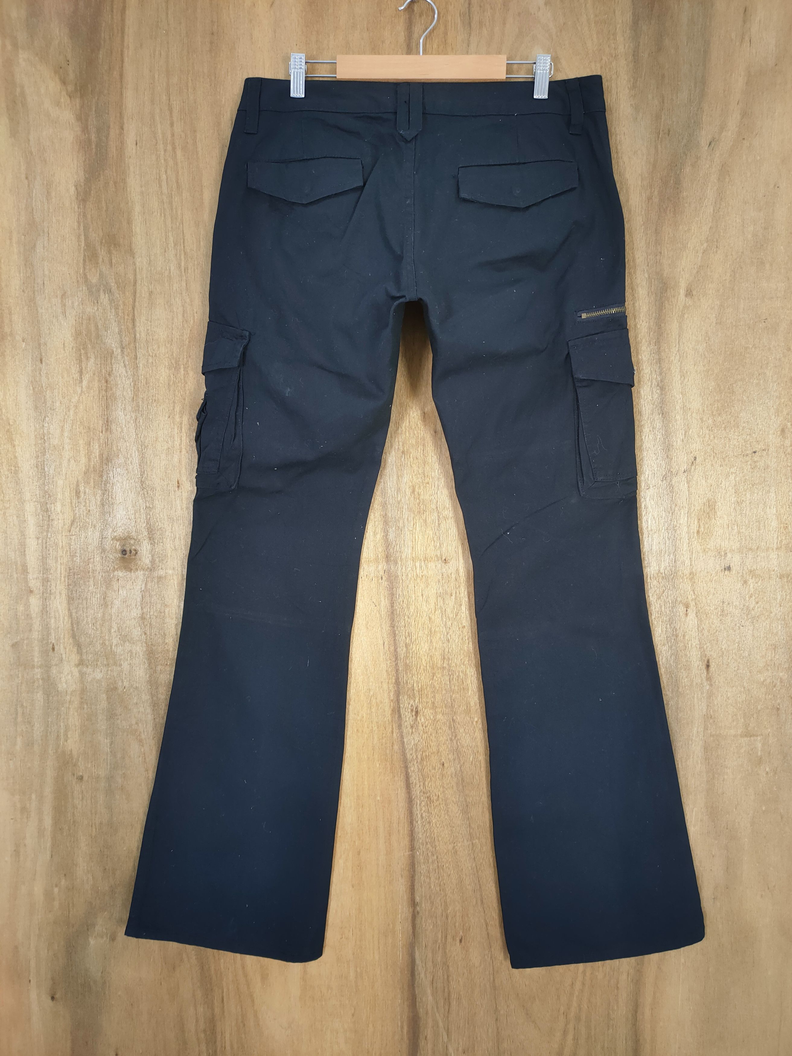 Roots VINTAGE ROOT THREE BLACK BOOTCUT FLARED CARGO PANTS Size US 34 / EU 50 - 10 Thumbnail