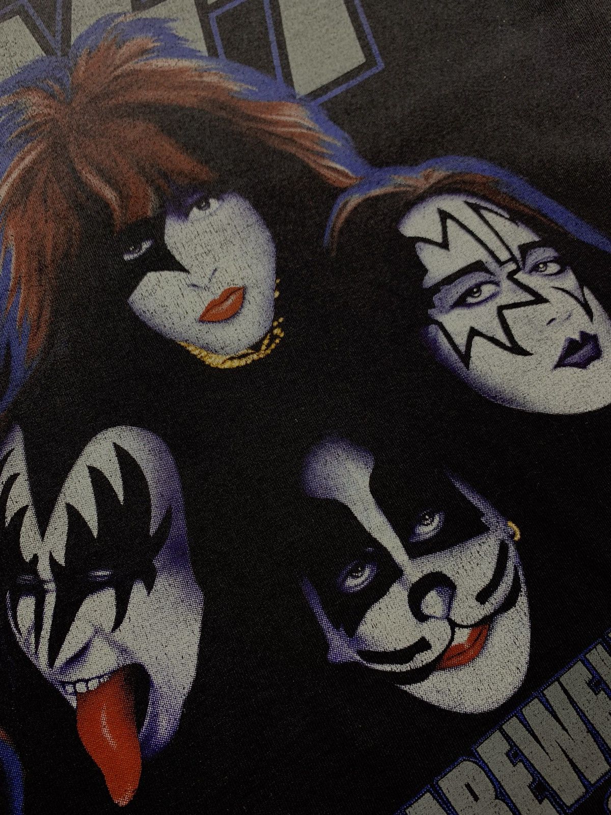 Band Tees Kiss The Farewell Tour 1973-2000 Vintage T-shirt Size US L / EU 52-54 / 3 - 4 Thumbnail