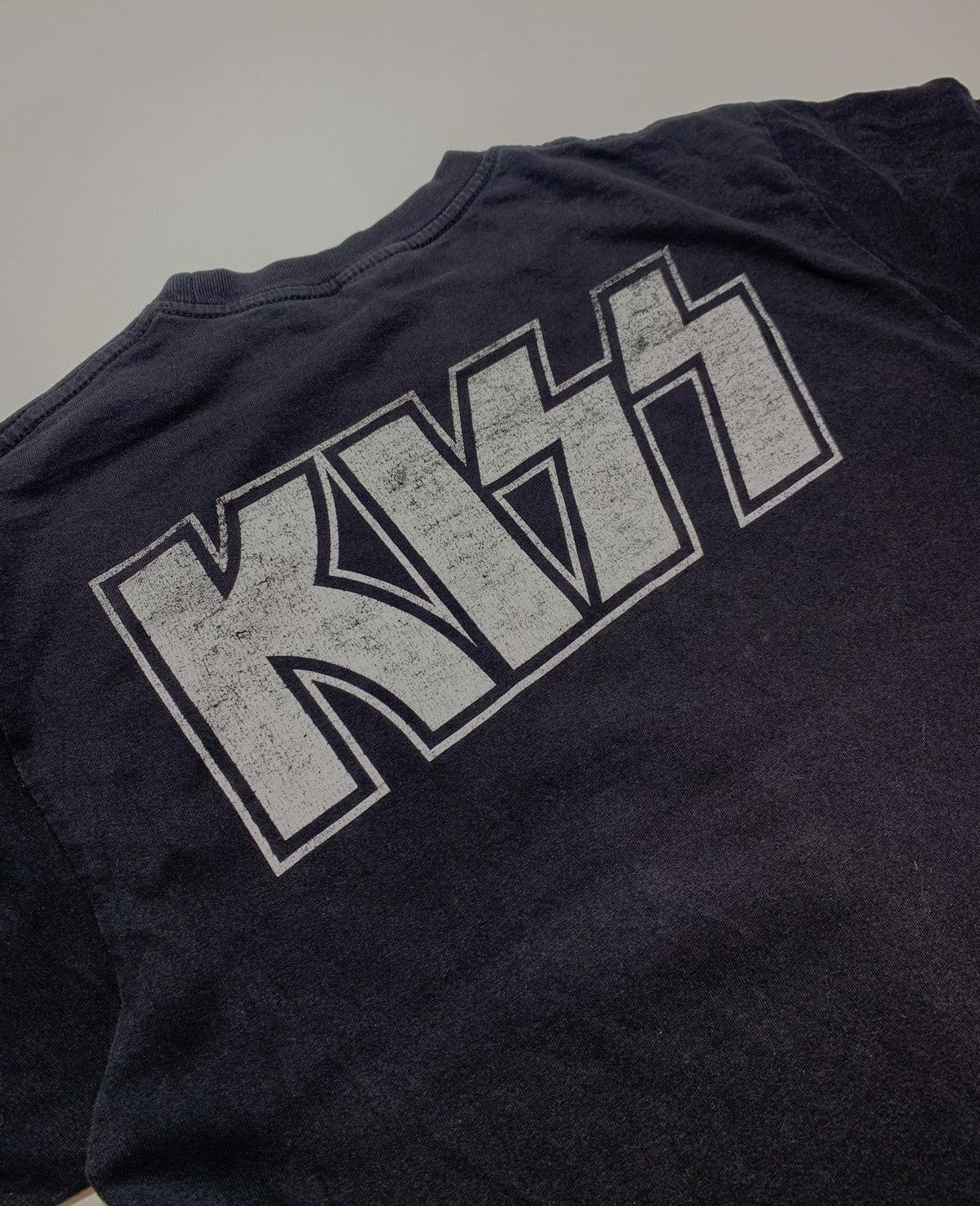 Band Tees Kiss The Farewell Tour 1973-2000 Vintage T-shirt Size US L / EU 52-54 / 3 - 5 Thumbnail