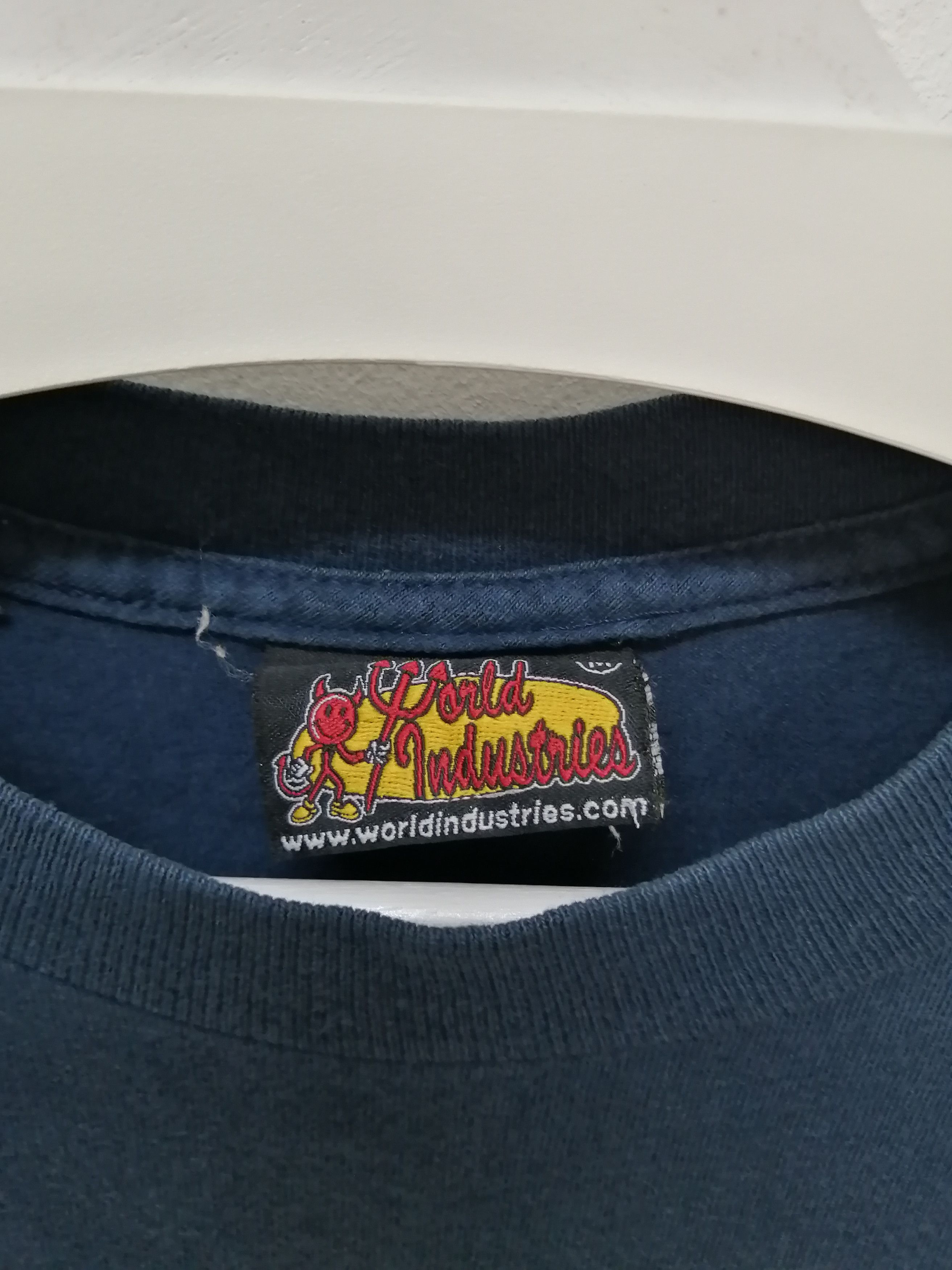 Powell Peralta × Vintage Vintage WORLD INDUSTRIES Tshirt Size US M / EU 48-50 / 2 - 5 Thumbnail