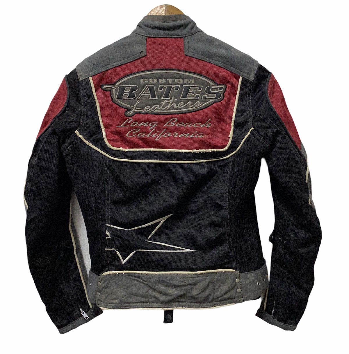 Sports Specialties 🔥Bates Custom Leather Distressed Motorcycle Jacket Size US S / EU 44-46 / 1 - 2 Thumbnail