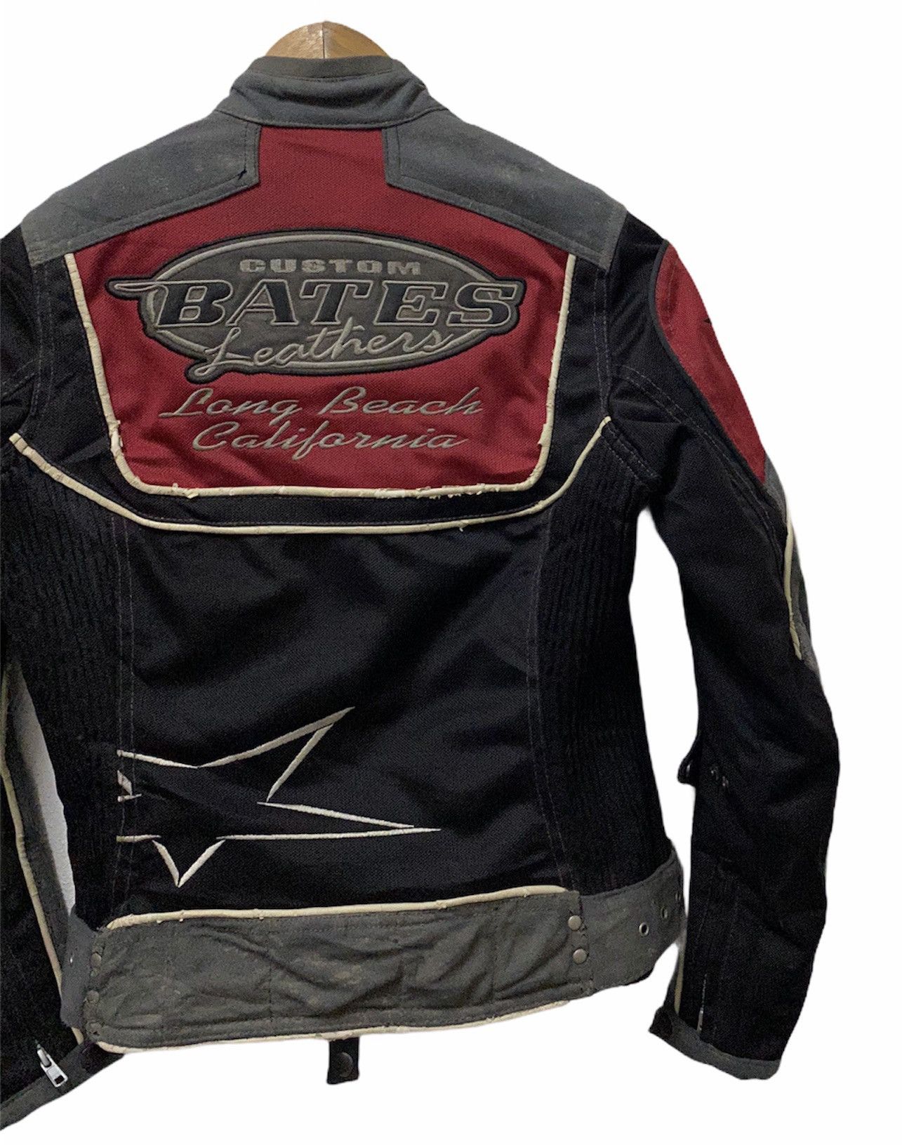 Sports Specialties 🔥Bates Custom Leather Distressed Motorcycle Jacket Size US S / EU 44-46 / 1 - 7 Thumbnail