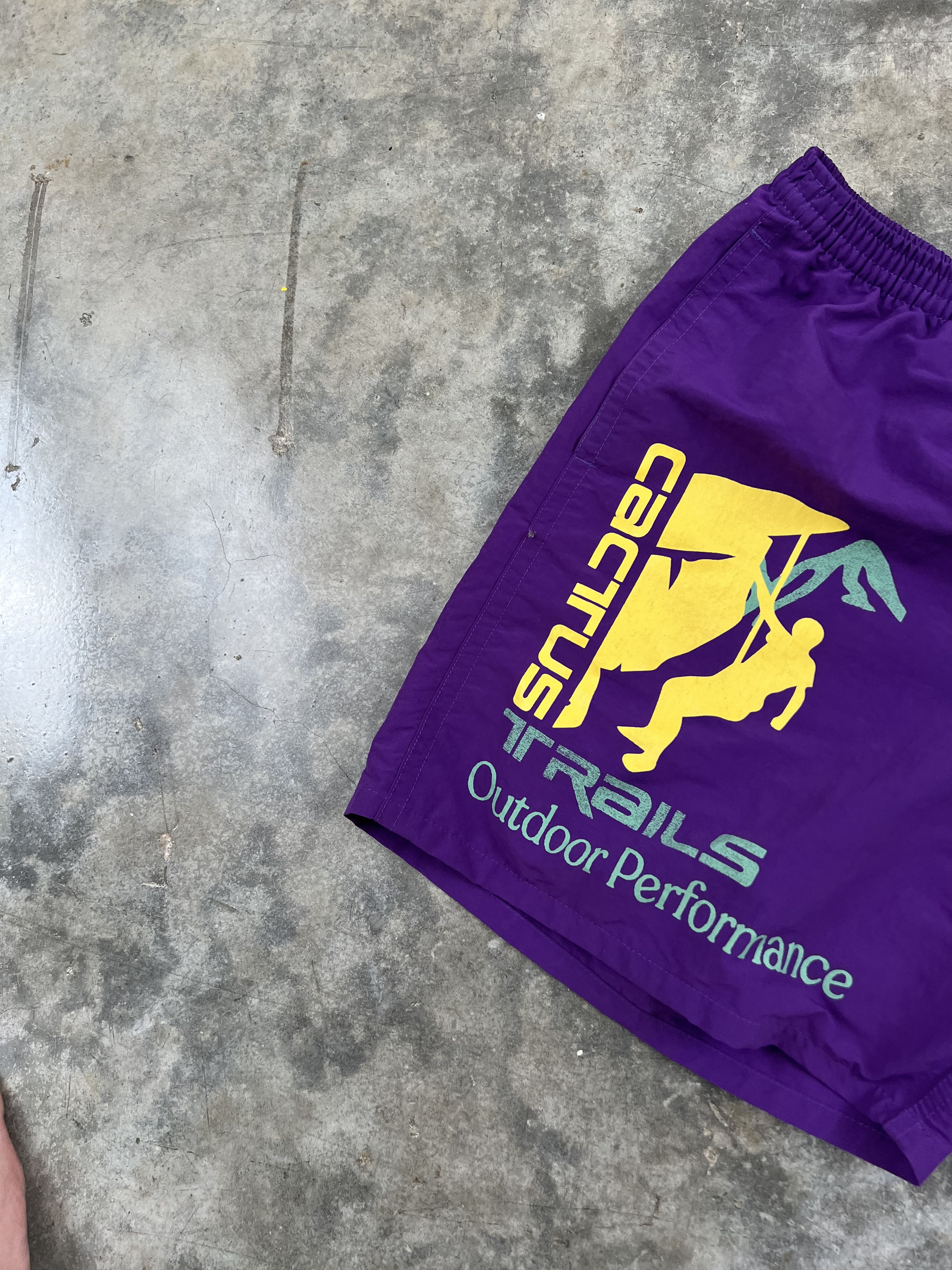 Travis Scott Travis Scott Trails Running Shorts Purple Medium 🧊❄️🥣 270 Size US 32 / EU 48 - 4 Thumbnail
