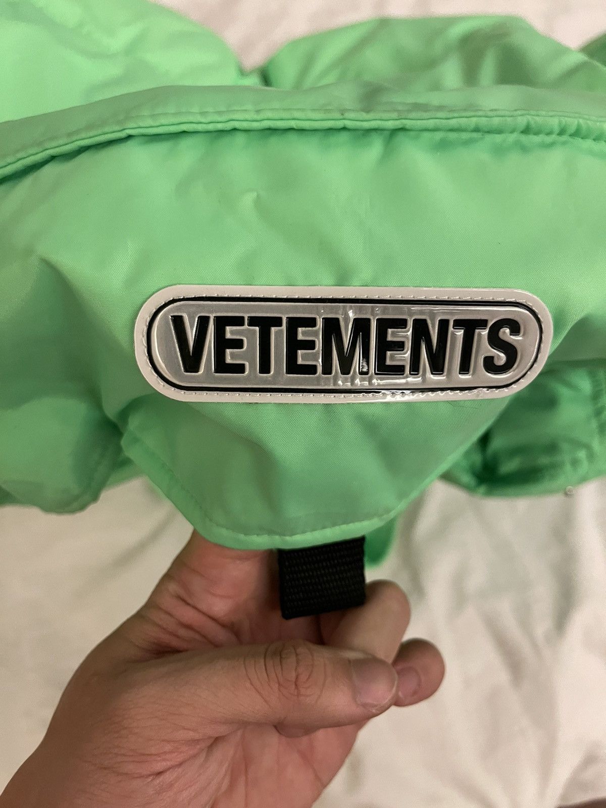 Vetements Reversible and convertible fluorescent puffer jacket Size US L / EU 52-54 / 3 - 5 Thumbnail