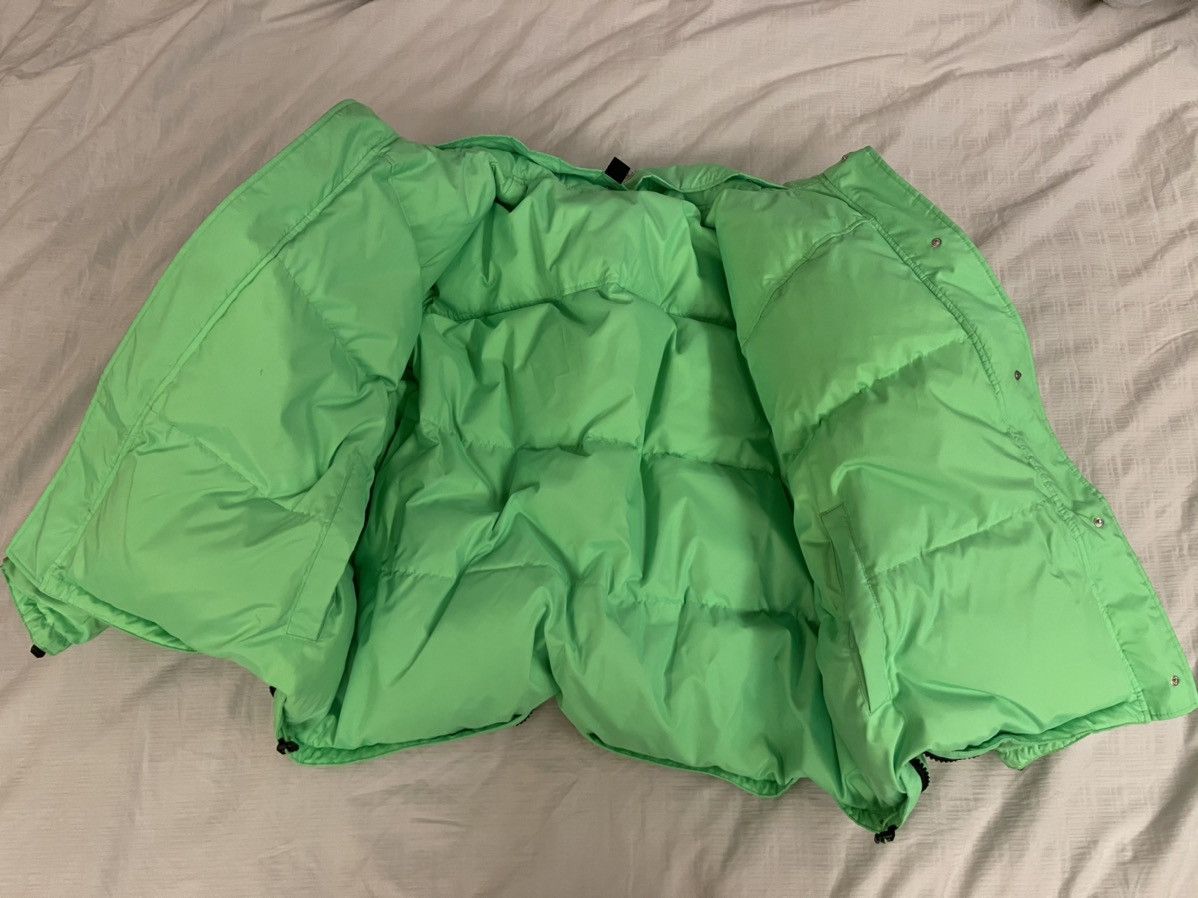 Vetements Reversible and convertible fluorescent puffer jacket Size US L / EU 52-54 / 3 - 10 Thumbnail