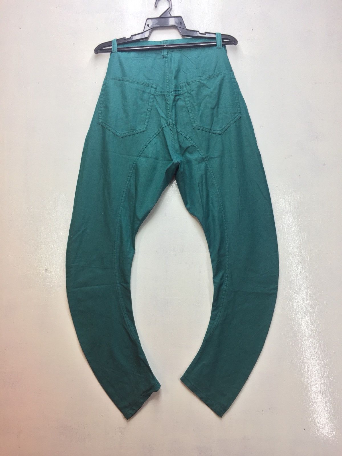 Issey Miyake Issey Miyake Sunao Kuwahara Banana Cut Pants Size US 30 / EU 46 - 6 Thumbnail