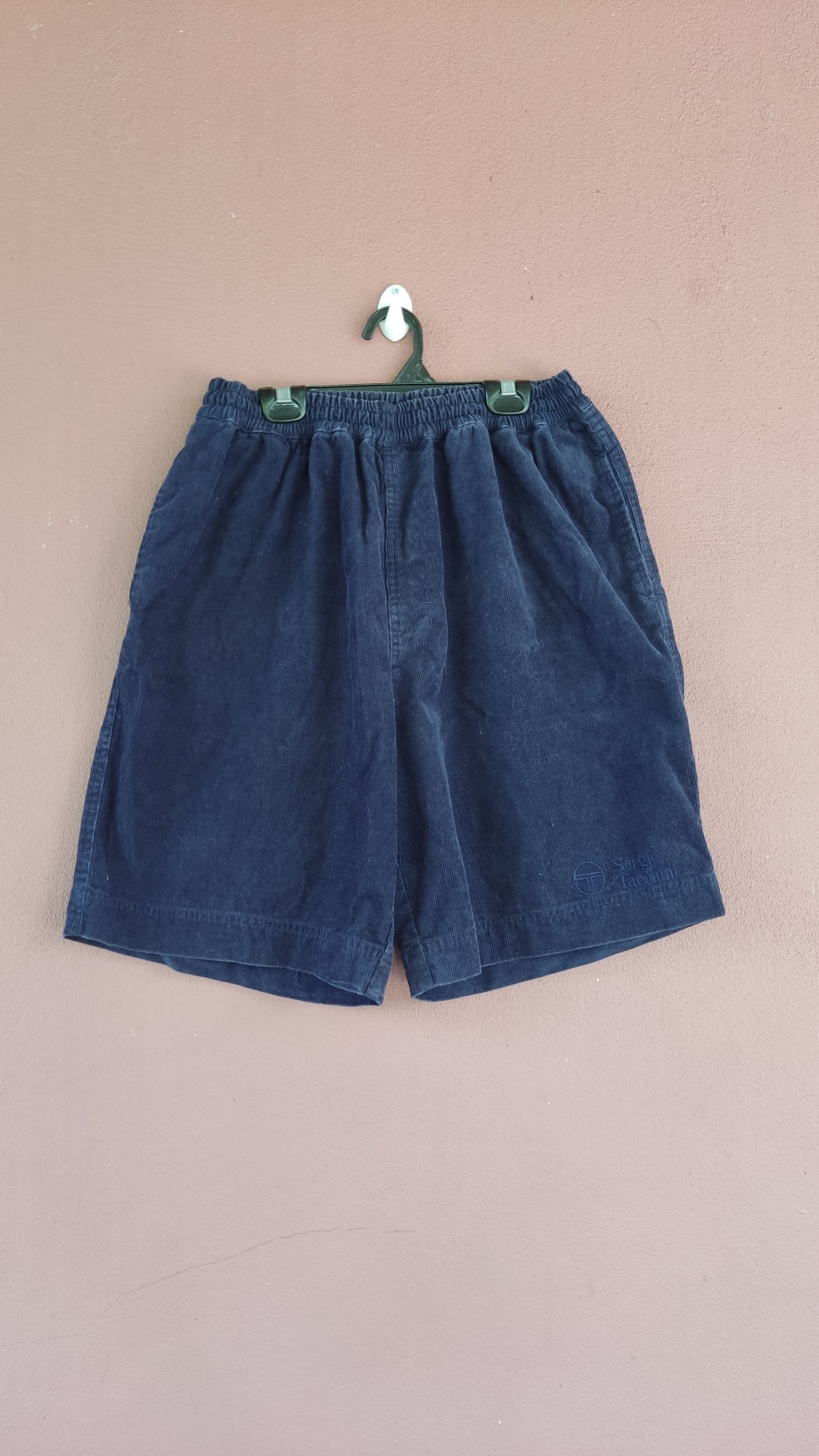 Sergio Tacchini Sergio Tacchini short pants size L Size US 26 / EU 42 - 1 Thumbnail
