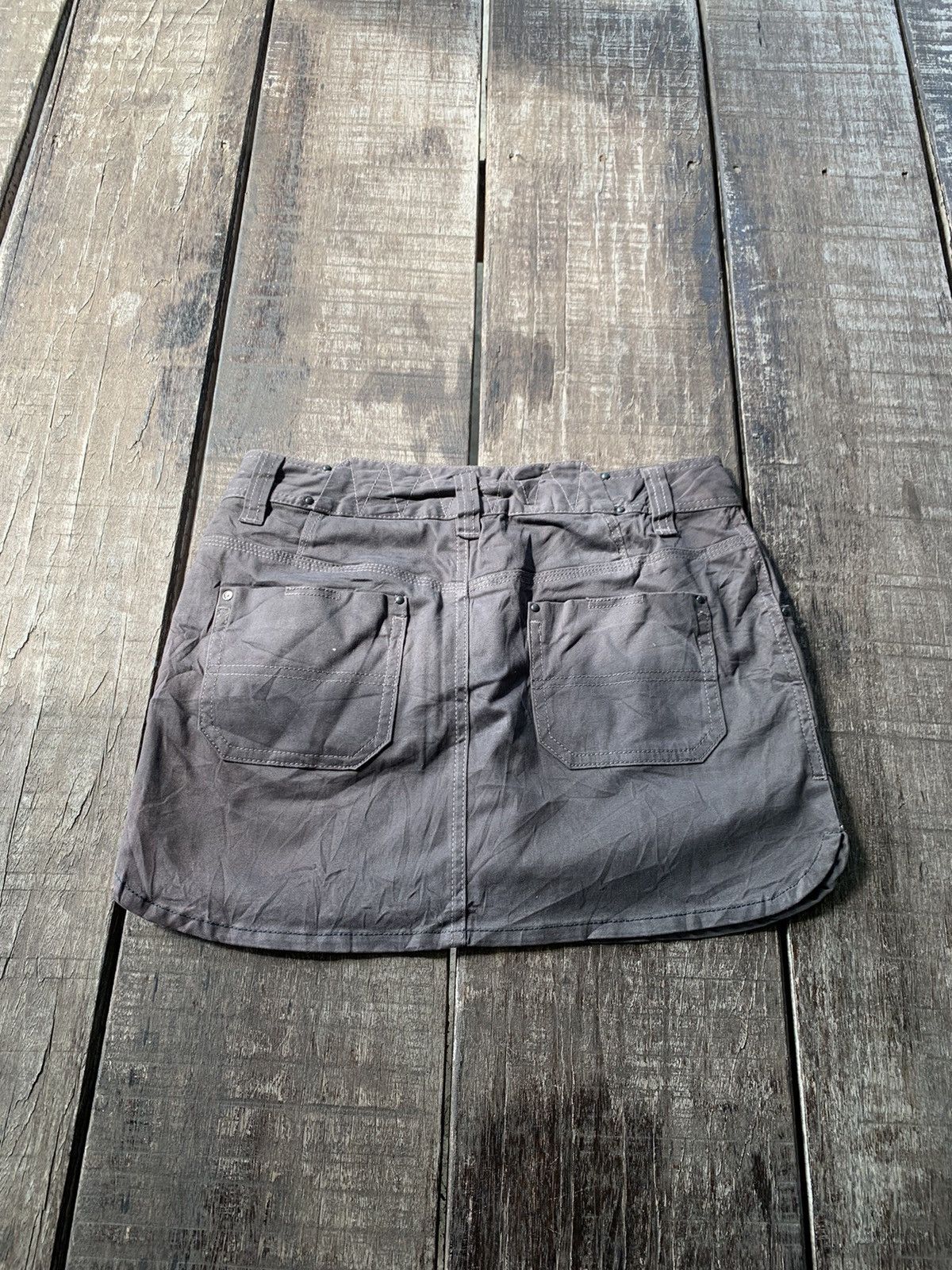 Diesel Vintage diesel mini skirt nice design Size 30" / US 8 / IT 44 - 2 Thumbnail