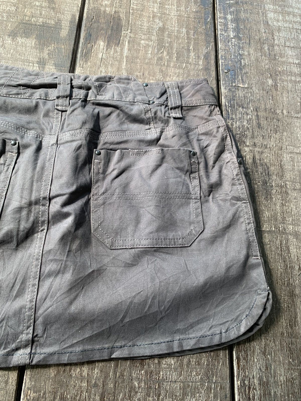Diesel Vintage diesel mini skirt nice design Size 30" / US 8 / IT 44 - 6 Thumbnail