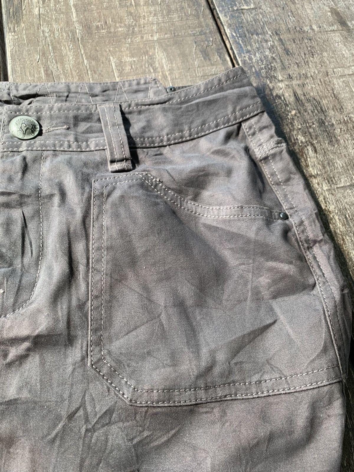 Diesel Vintage diesel mini skirt nice design Size 30" / US 8 / IT 44 - 7 Thumbnail
