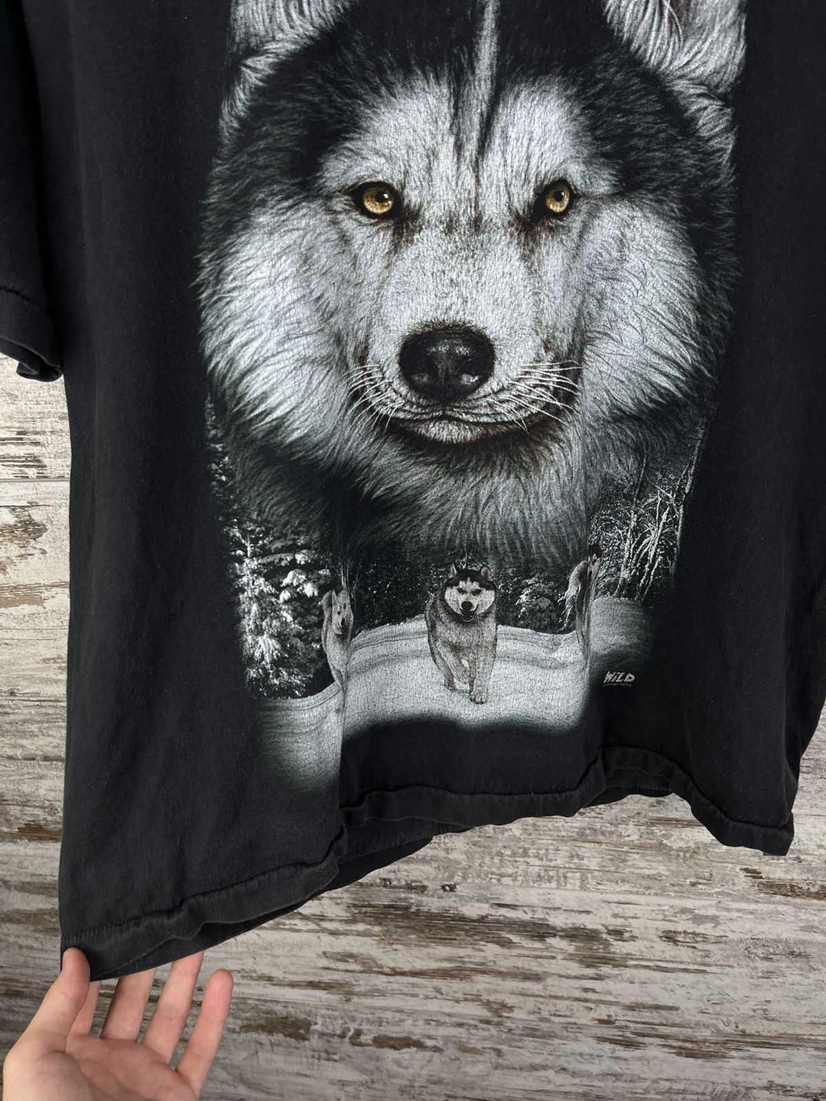 Vintage Vintage Wolf streetwear animal tee size L Size US L / EU 52-54 / 3 - 12 Thumbnail