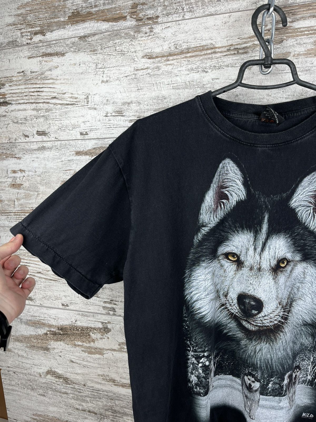 Vintage Vintage Wolf streetwear animal tee size L Size US L / EU 52-54 / 3 - 11 Thumbnail