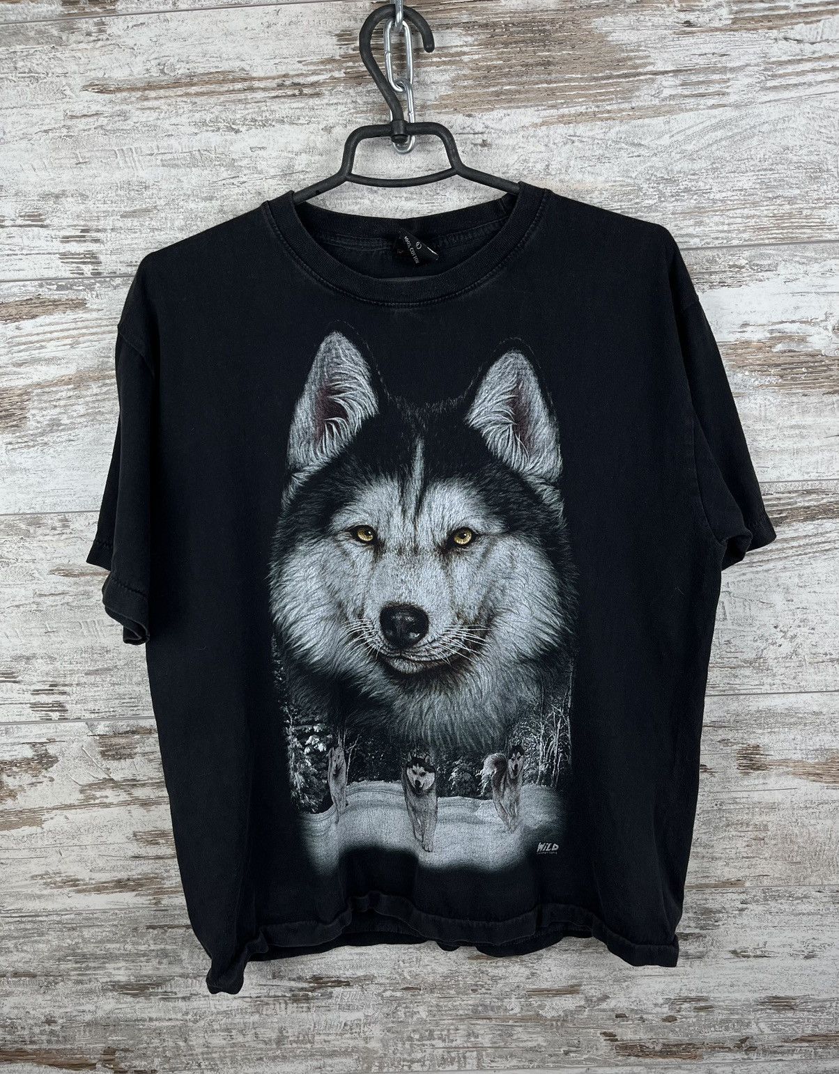 Vintage Vintage Wolf streetwear animal tee size L Size US L / EU 52-54 / 3 - 6 Thumbnail