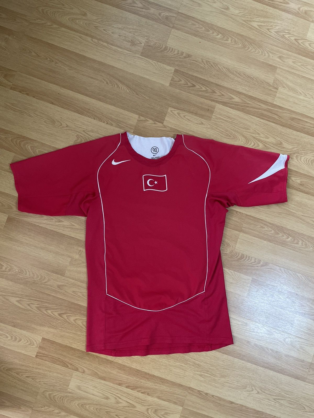 Nike × Vintage Nike Turkey 2004 2006 home soccer jersey football shirt Size US M / EU 48-50 / 2 - 2 Thumbnail