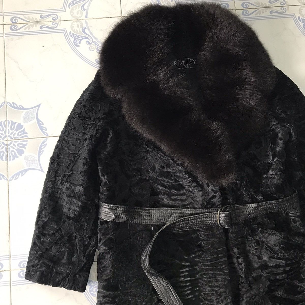 Japanese Brand RF Rotiny Fur Jacket Coat Size M / US 6-8 / IT 42-44 - 7 Thumbnail