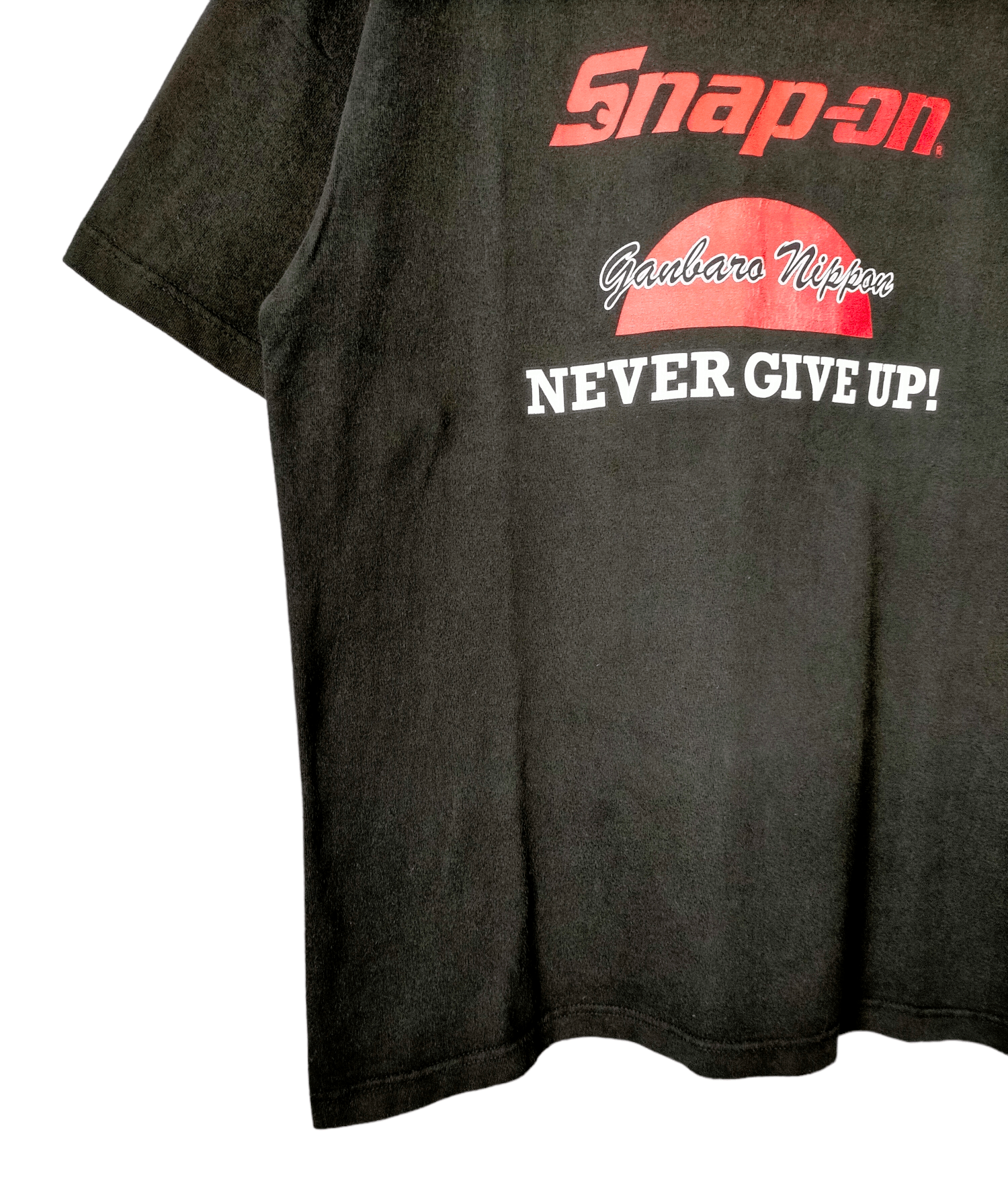 Japanese Brand Snap On Never Give Up T-shirt Size US L / EU 52-54 / 3 - 3 Thumbnail