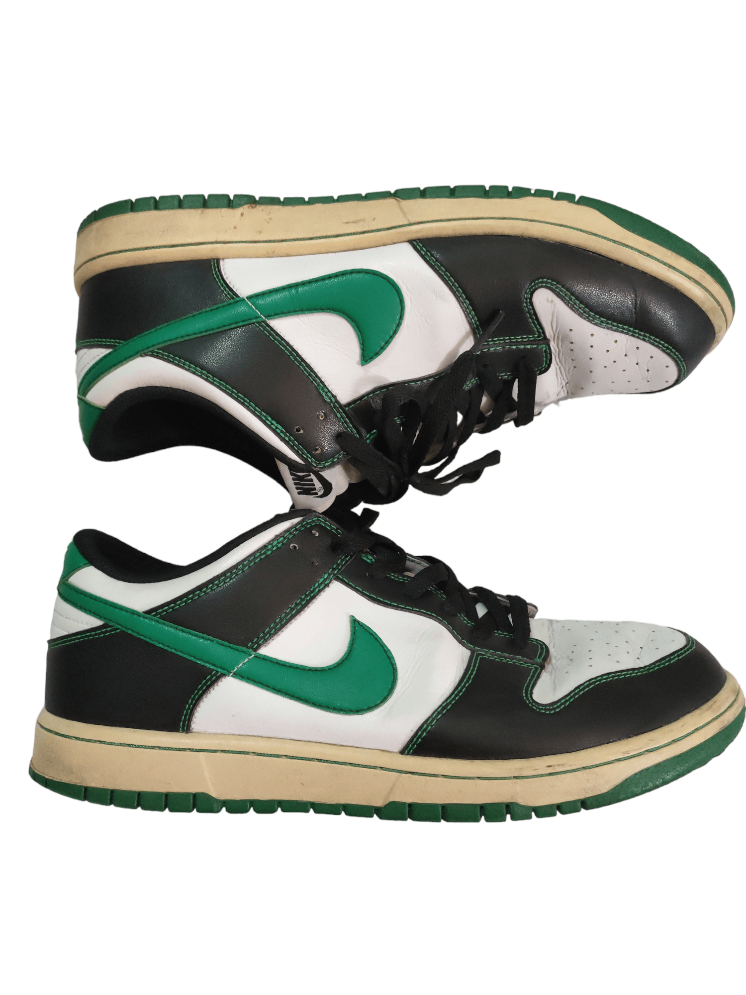 Nike × Nike SB Nike SB Dunk Low Green White Size US 9.5 / EU 42-43 - 1 Thumbnail