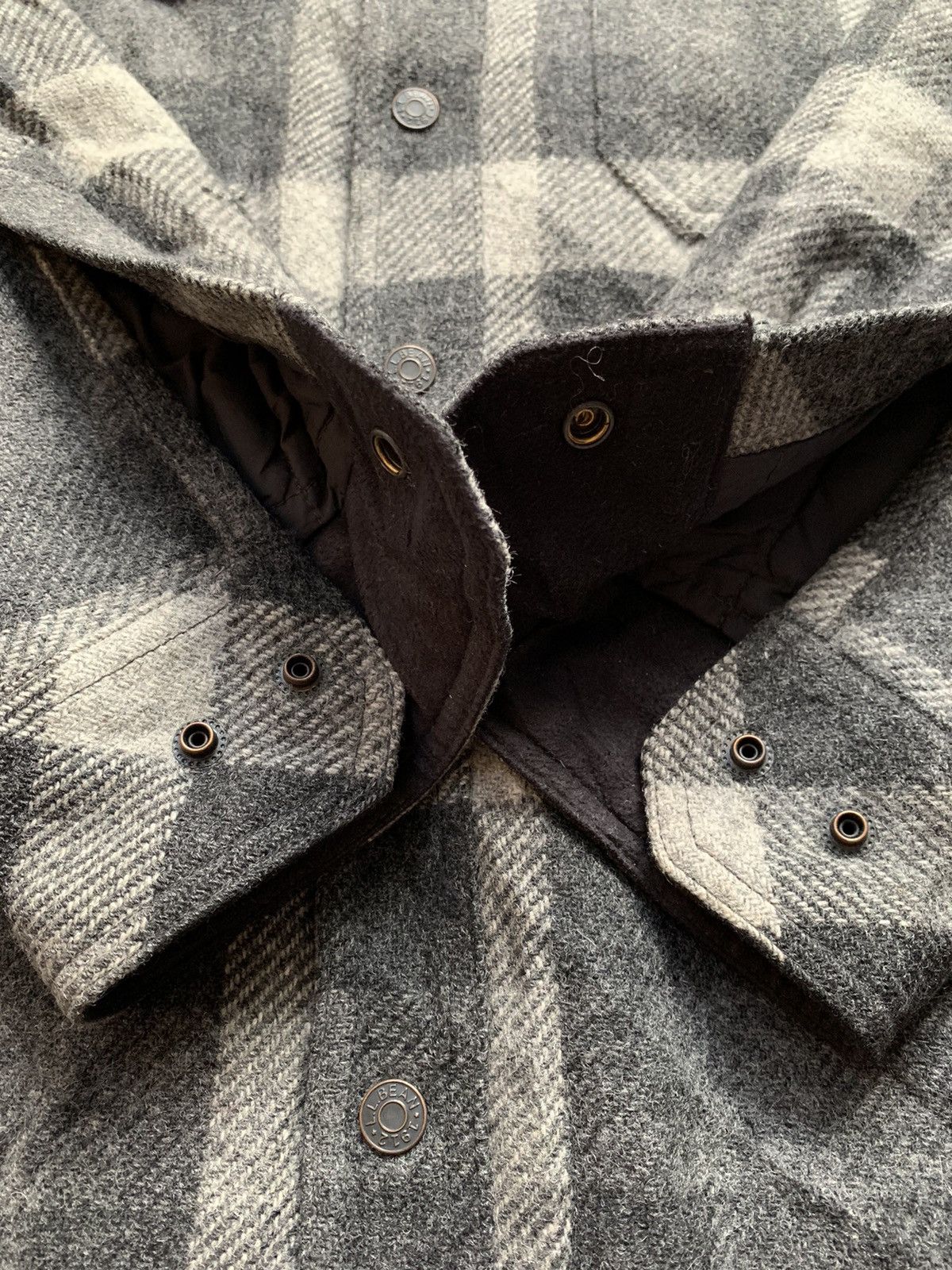 L.L. Bean LL Bean Wool Flannel Shirt Quilted Lining Snap Button Size US S / EU 44-46 / 1 - 7 Thumbnail