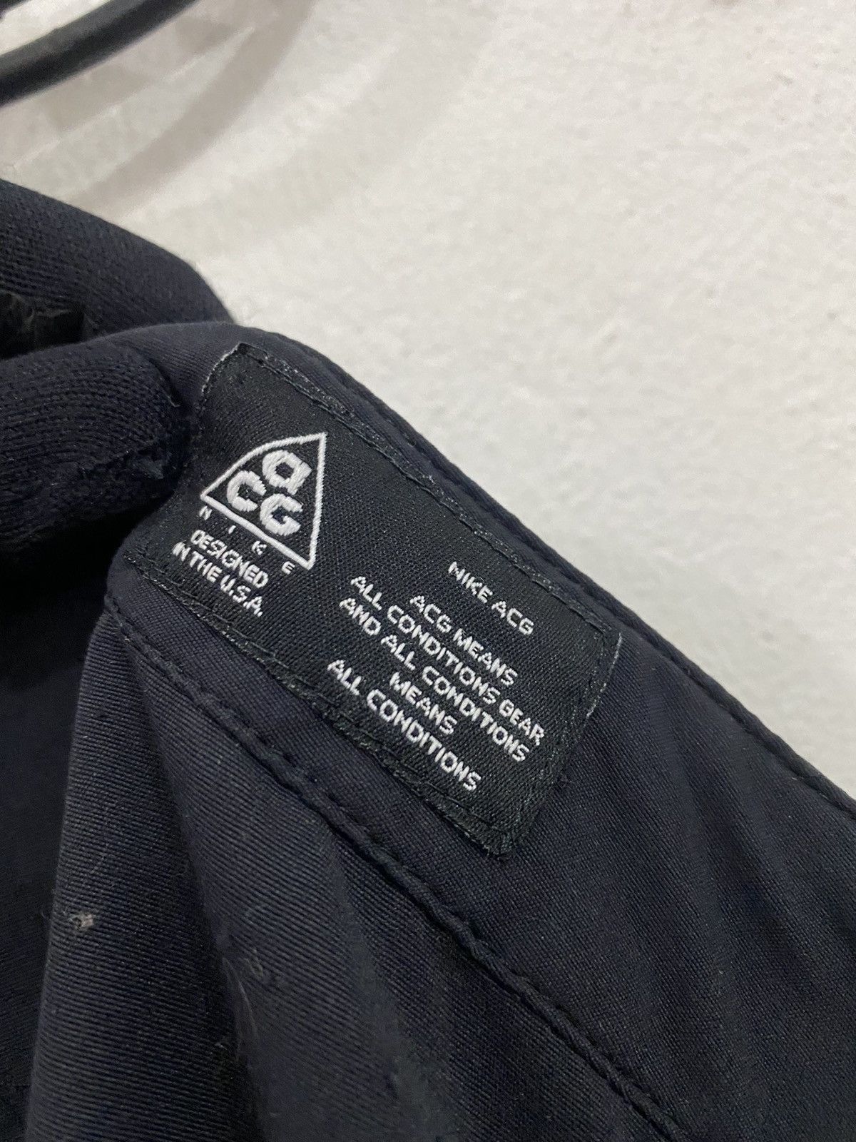 Nike NIKE ACG DRY FIT SPORTWEAR PANT Size US 30 / EU 46 - 12 Thumbnail