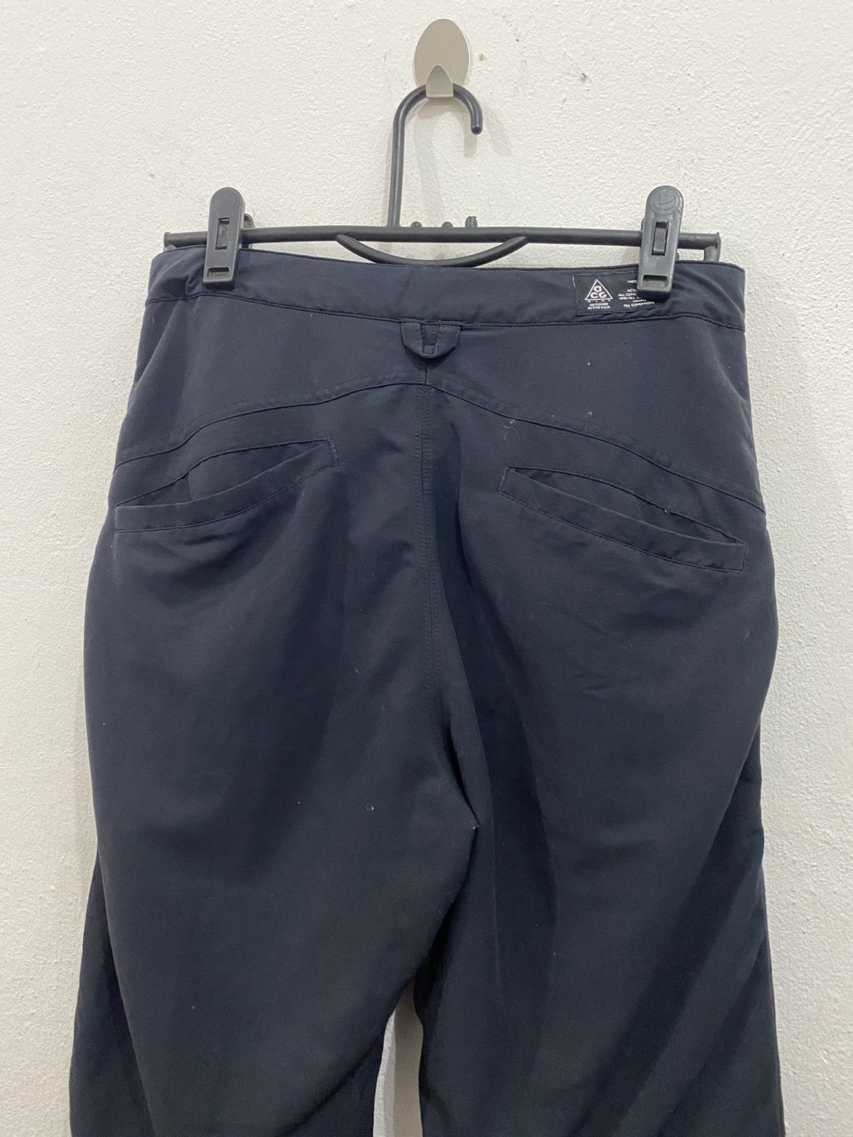 Nike NIKE ACG DRY FIT SPORTWEAR PANT Size US 30 / EU 46 - 11 Thumbnail