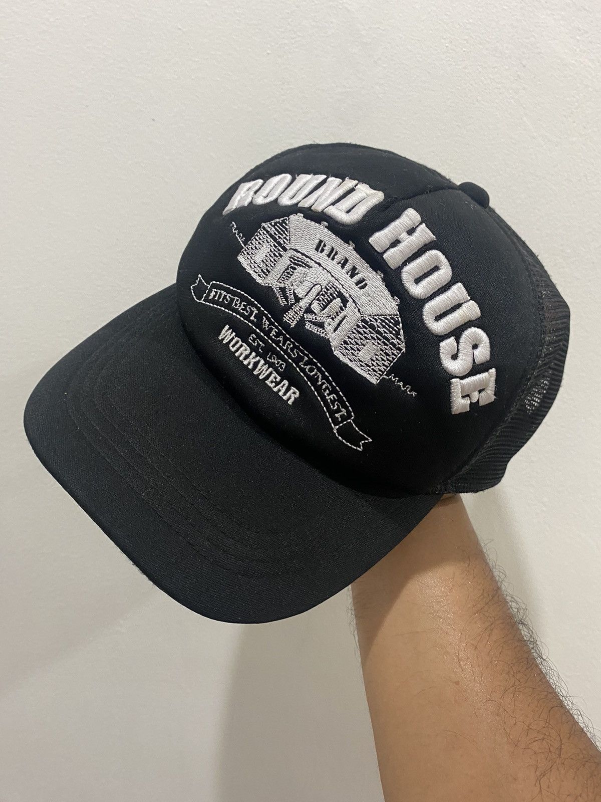 Vintage VTG Round House Full Embroid Logo Trucked Hat Size ONE SIZE - 1 Thumbnail