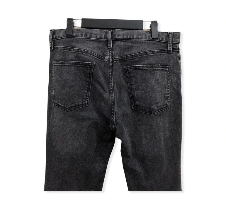 Japanese Brand Japanese Brand GU Distressed Denim Pant Size US 32 / EU 48 - 6 Thumbnail