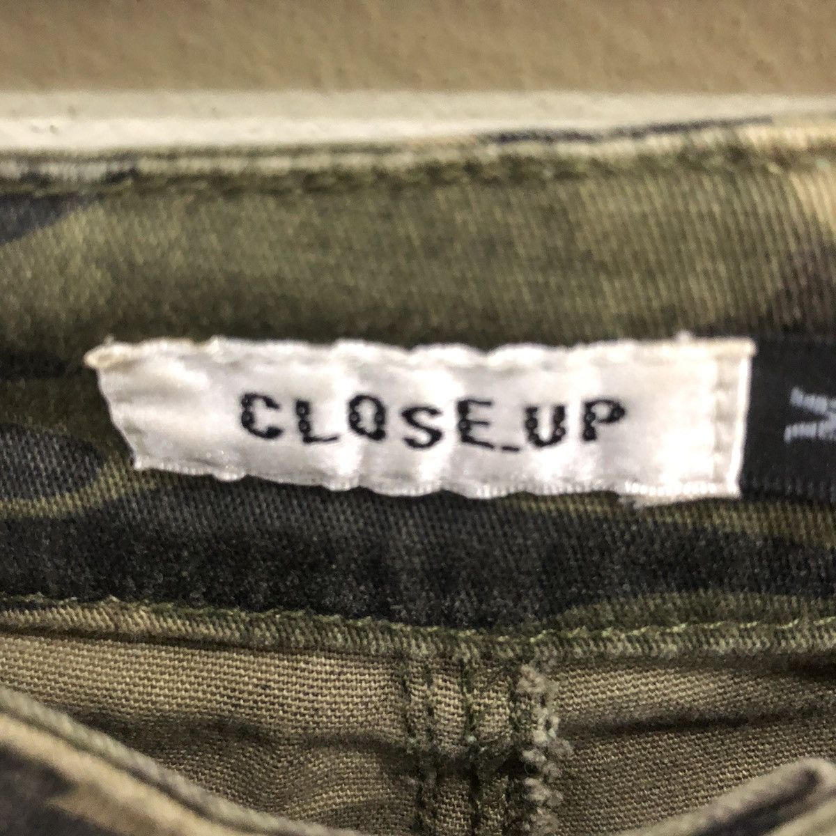 Japanese Brand Japanese Brand Close up Camouflage Casual Pant Size US 29 - 6 Thumbnail
