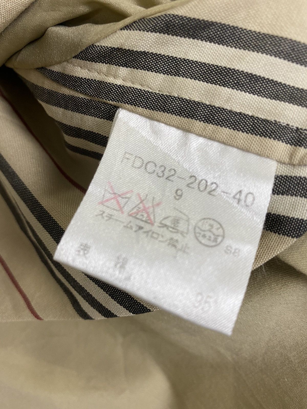 Burberry BURBERRY LONDON TRANSCOAT Size US M / EU 48-50 / 2 - 12 Thumbnail