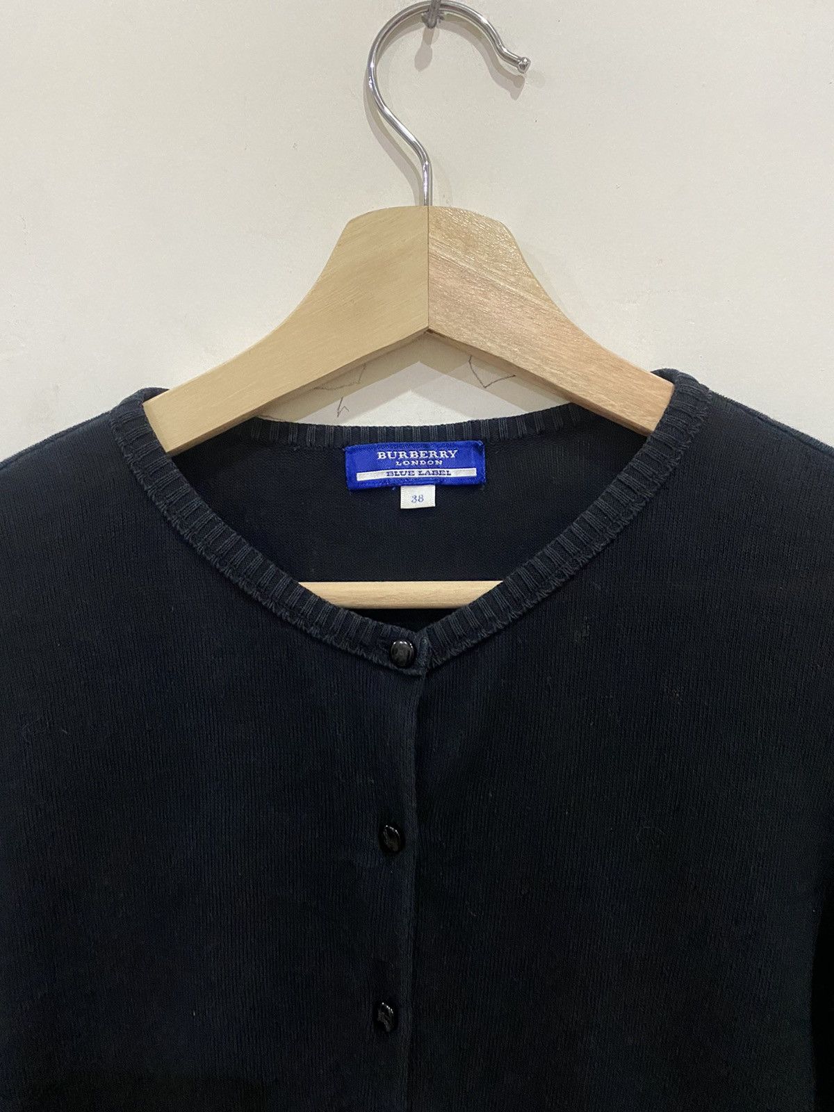 Burberry Burberry Blue Label Knitwear Button Style Size US XS / EU 42 / 0 - 4 Thumbnail
