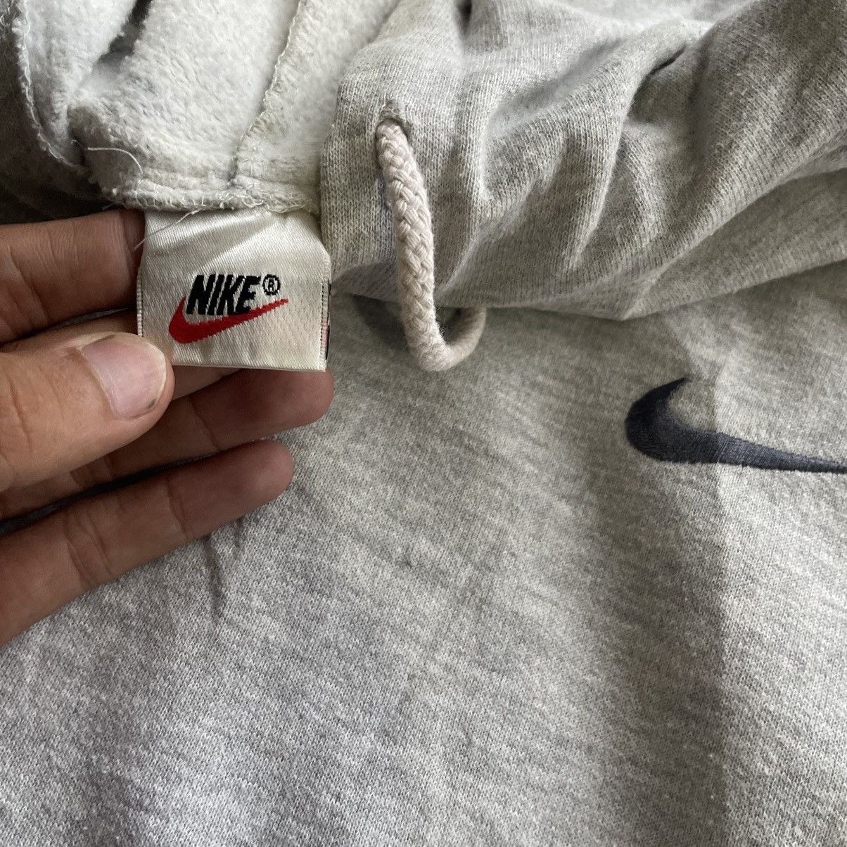 NBA × Nike × Vintage 💥90s NIKE Basketball Sportswear Big Logo Hoodie Size US M / EU 48-50 / 2 - 7 Thumbnail