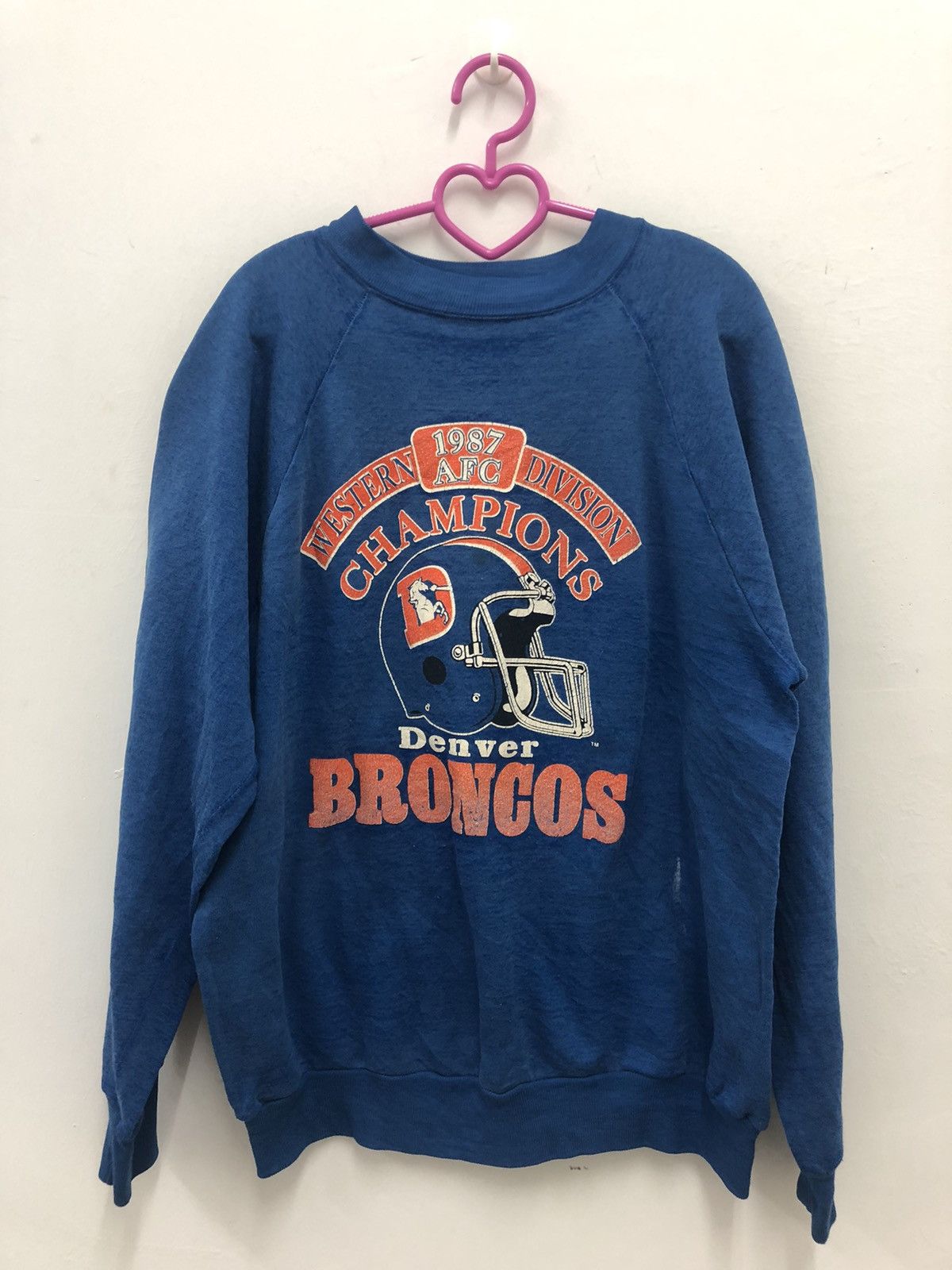 Image of Made In USA x Nfl Vintage Denver Broncos 1987 Afc Champion Sweatshirt in Dark Blue (Size Large)