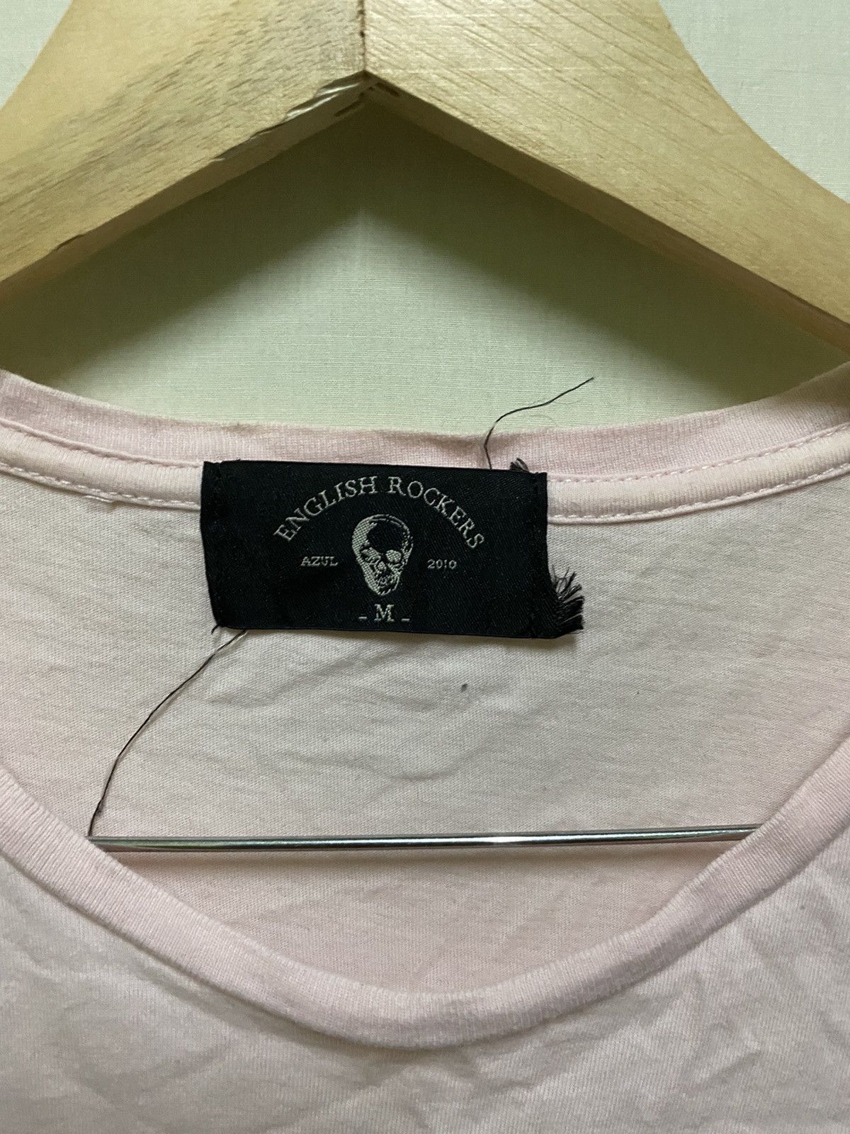 Japanese Brand English Rockers Skull Graphic Size US M / EU 48-50 / 2 - 4 Thumbnail