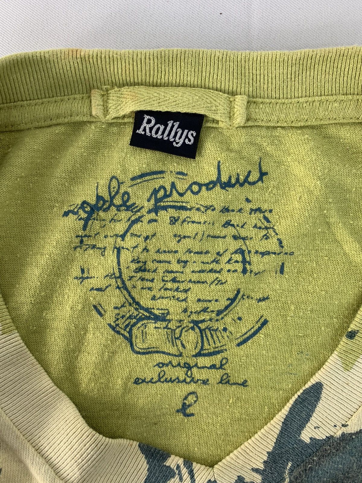 Japanese Brand Hype Rallys Wonderfull Worlds Big Logo V Neck Printed Tee Size US L / EU 52-54 / 3 - 3 Thumbnail