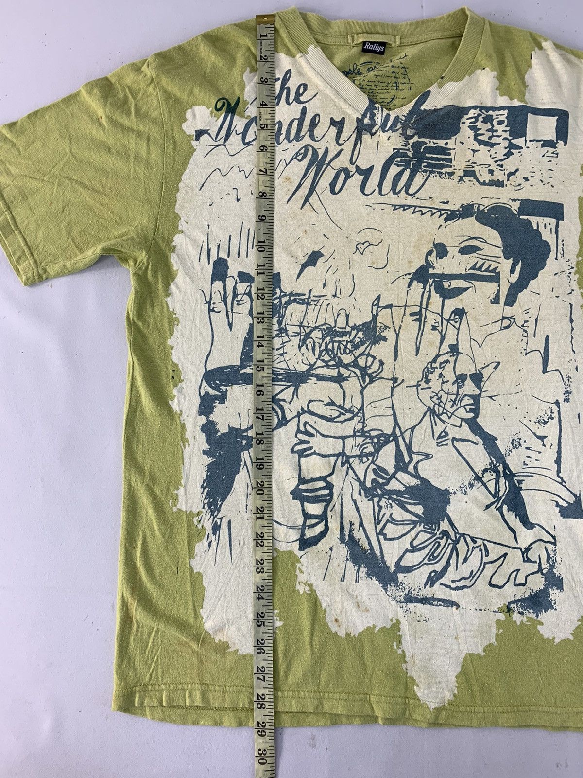 Japanese Brand Hype Rallys Wonderfull Worlds Big Logo V Neck Printed Tee Size US L / EU 52-54 / 3 - 7 Thumbnail