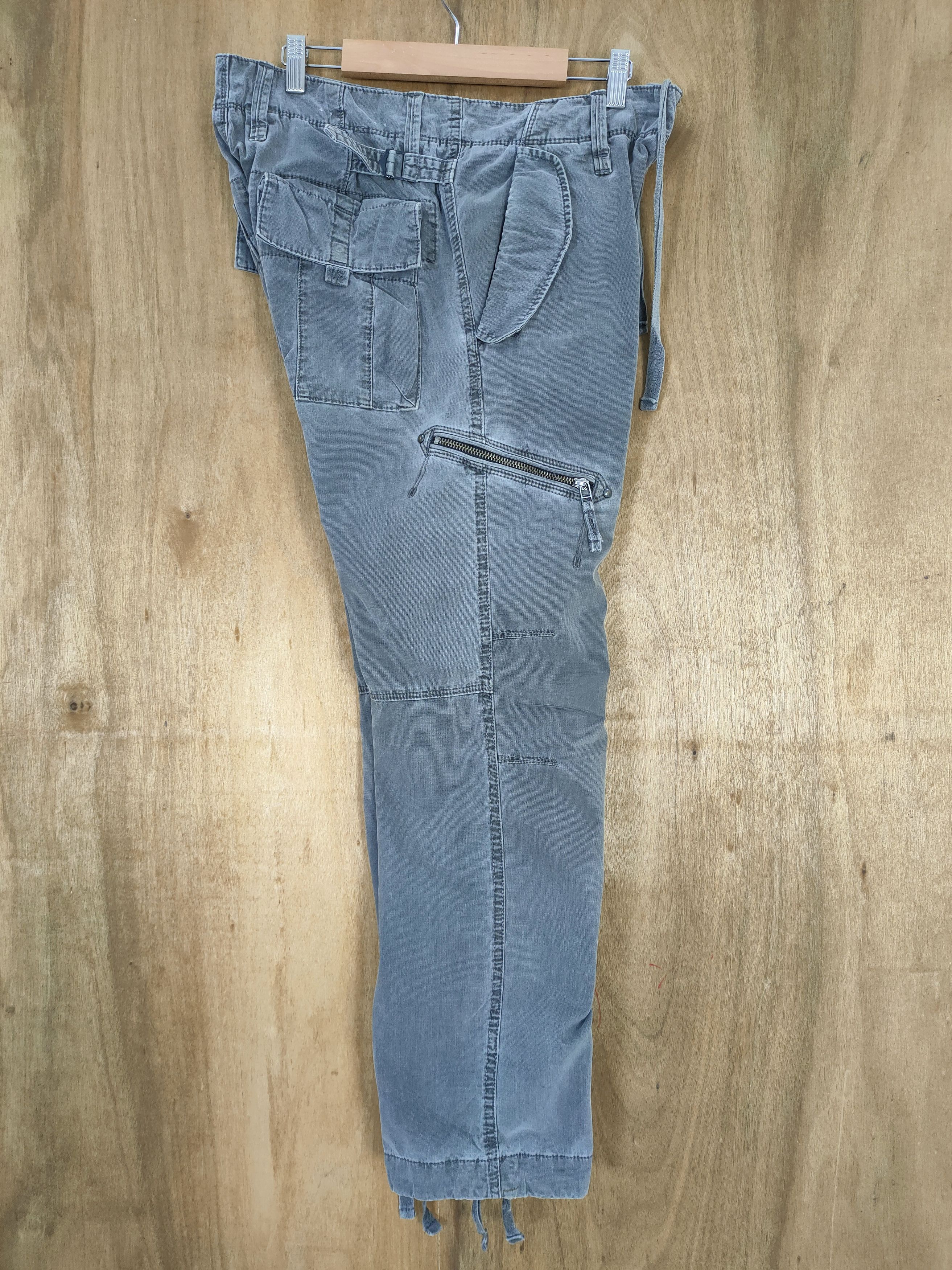 Japanese Brand VINTAGE JAPANESE BRAND FADED BLACK CARGO PANTS Size US 30 / EU 46 - 11 Thumbnail