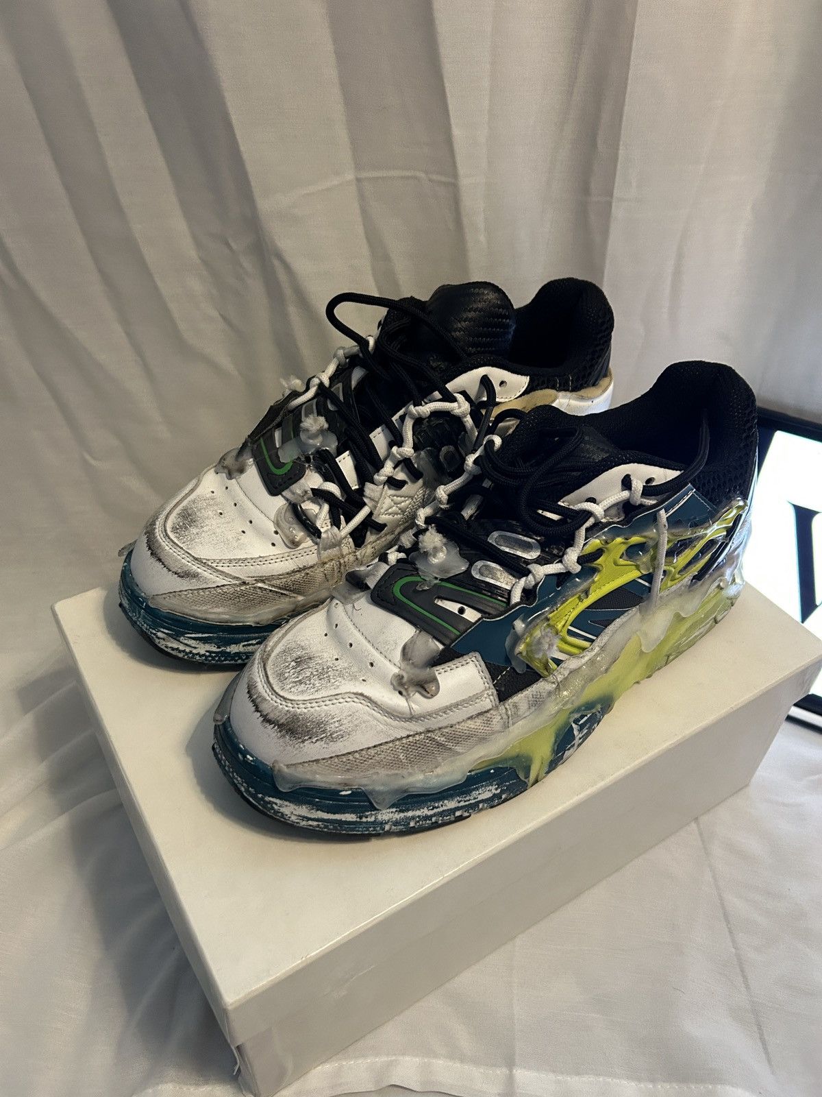 【MAISON MARGIELA】FUSION SNEAKERS Maison Margiela Fusion Sneaker Closer Look | Hypebeast