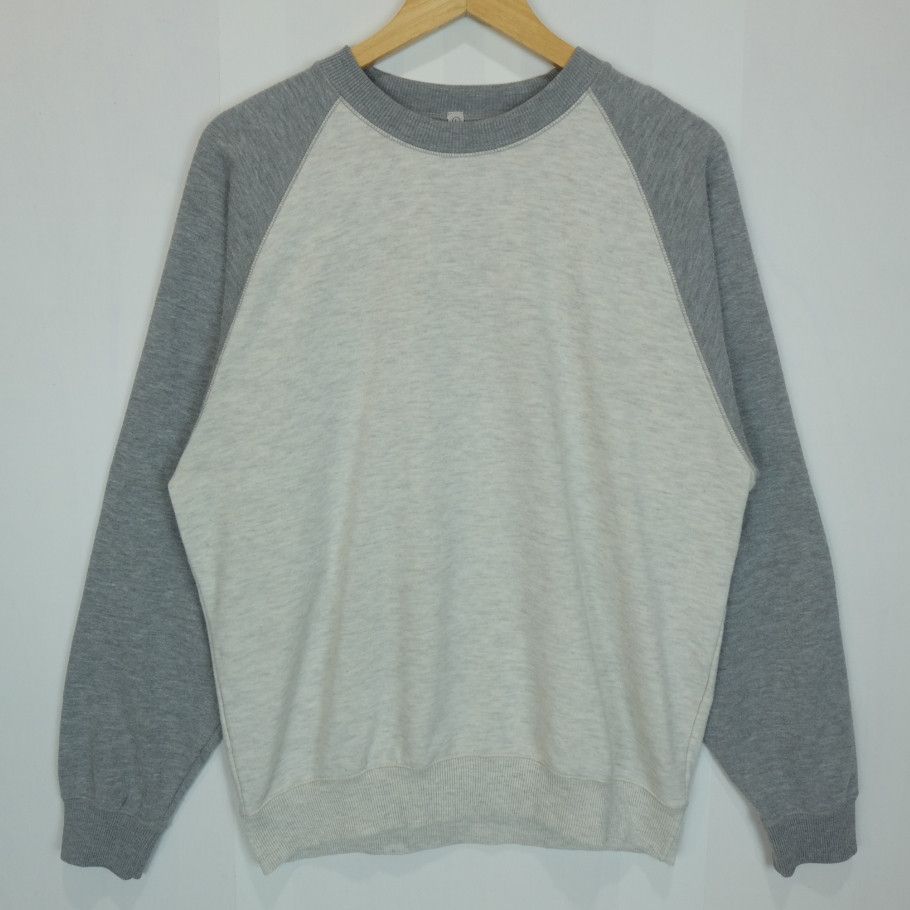 Uniqlo × Vintage Vintage 90's UNIQLO Raglan Grey Sweatshirts Jumper Size US L / EU 52-54 / 3 - 2 Thumbnail