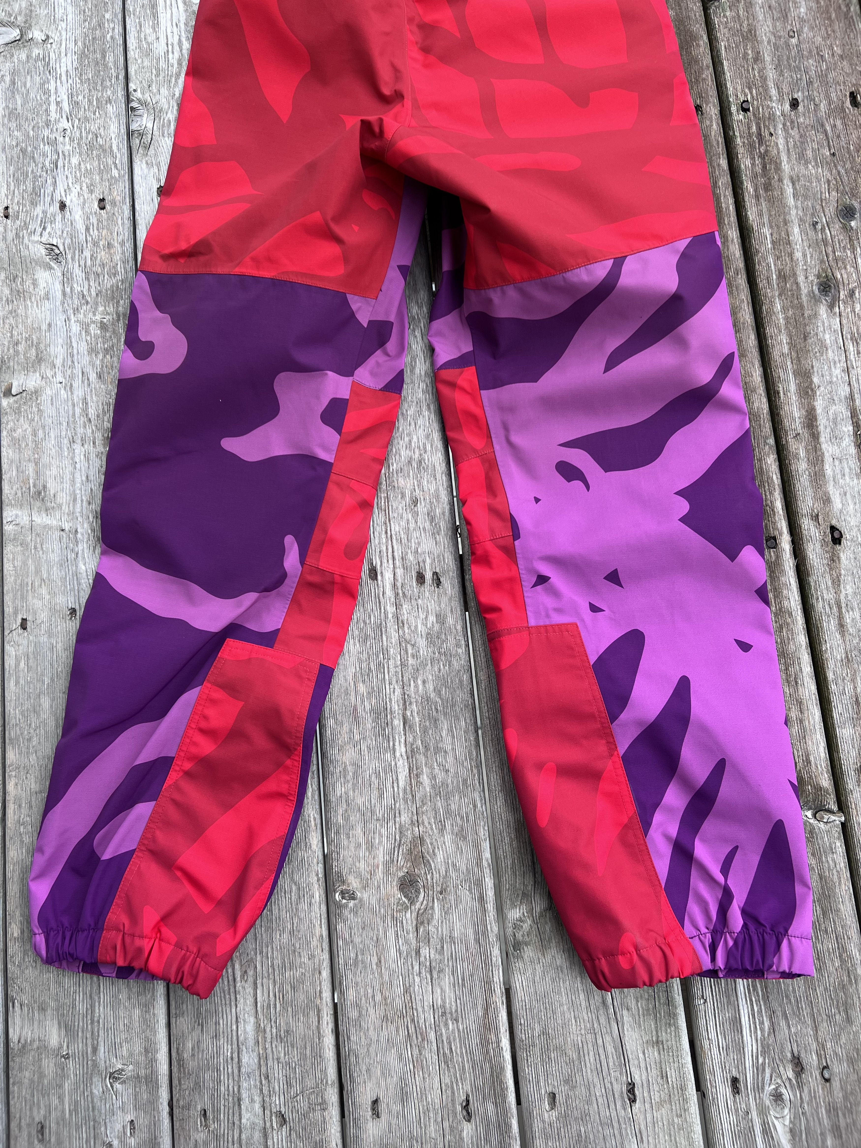 Kaws × The North Face The North Face KAWS Mountain Light Pants Purple Size US 30 / EU 46 - 8 Thumbnail